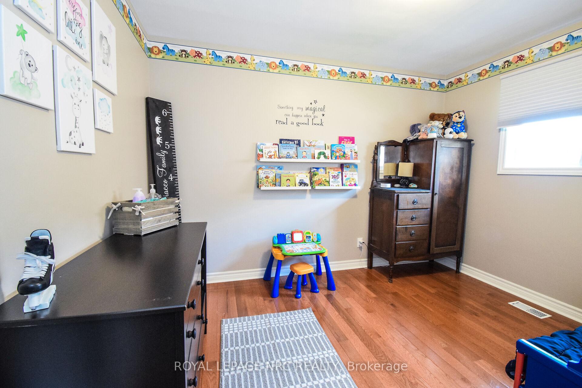 Photo 17 of 4 Belair Drive, St. Catharines, Port Dalhousie — HOMEH