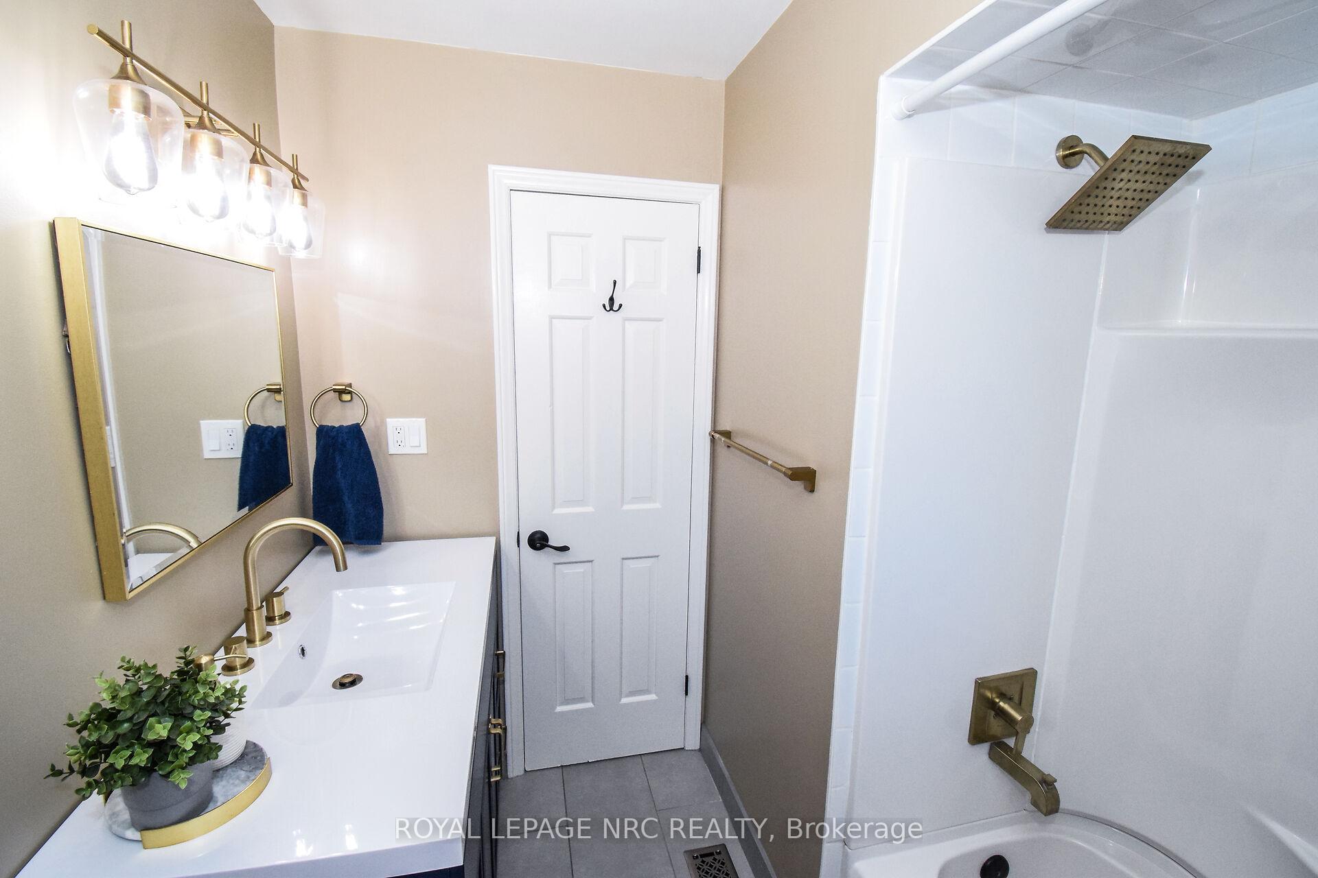 Photo 22 of 4 Belair Drive, St. Catharines, Port Dalhousie — HOMEH