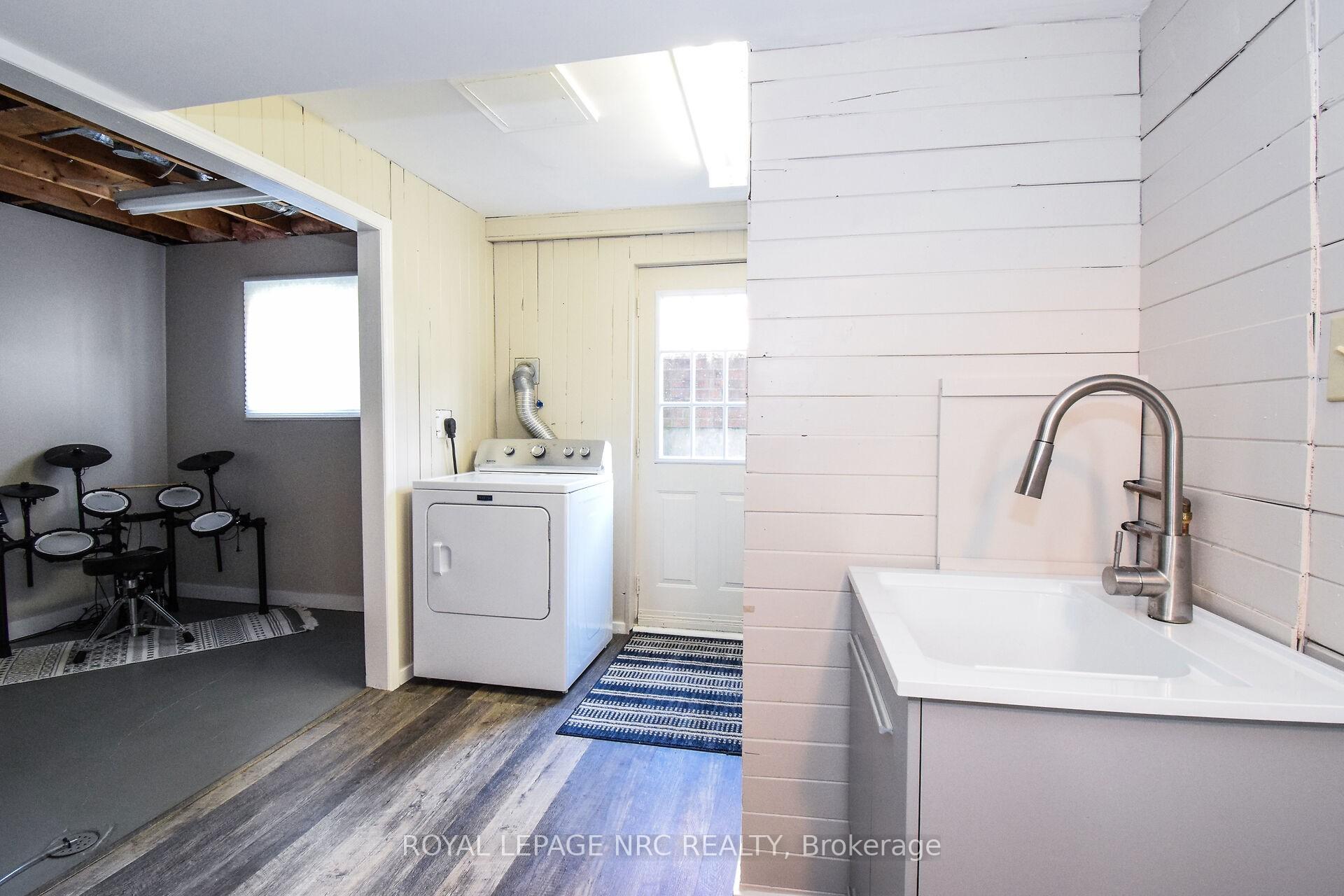 Photo 32 of 4 Belair Drive, St. Catharines, Port Dalhousie — HOMEH