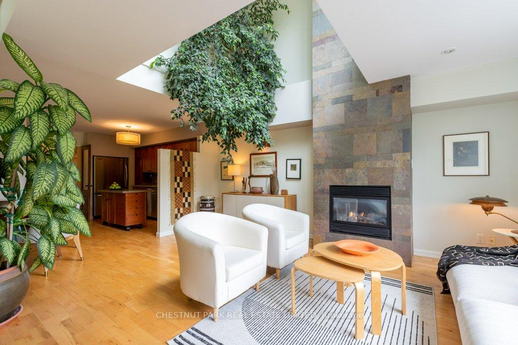 Photo 7 of Unit 201, 2012 Queen Street E, Toronto, The Beaches — HOMEH