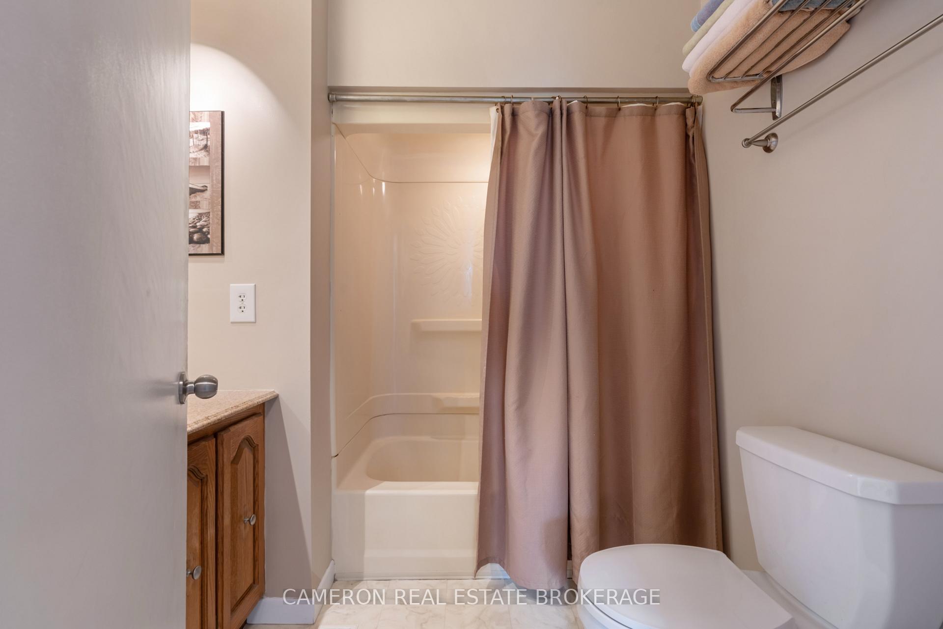 Photo 13 of 1404 Princess Street, Cornwall — HOMEH