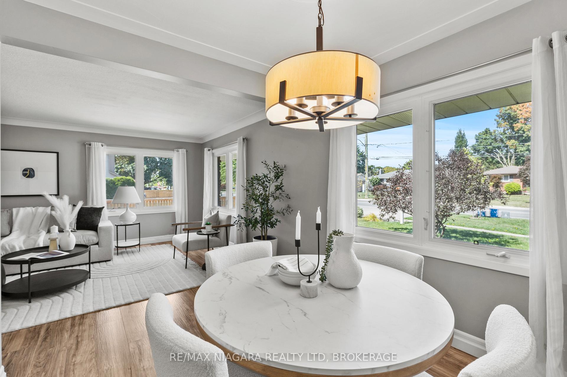 Photo 15 of 294 Lakeshore Road, St. Catharines, Vine/Linwell — HOMEH