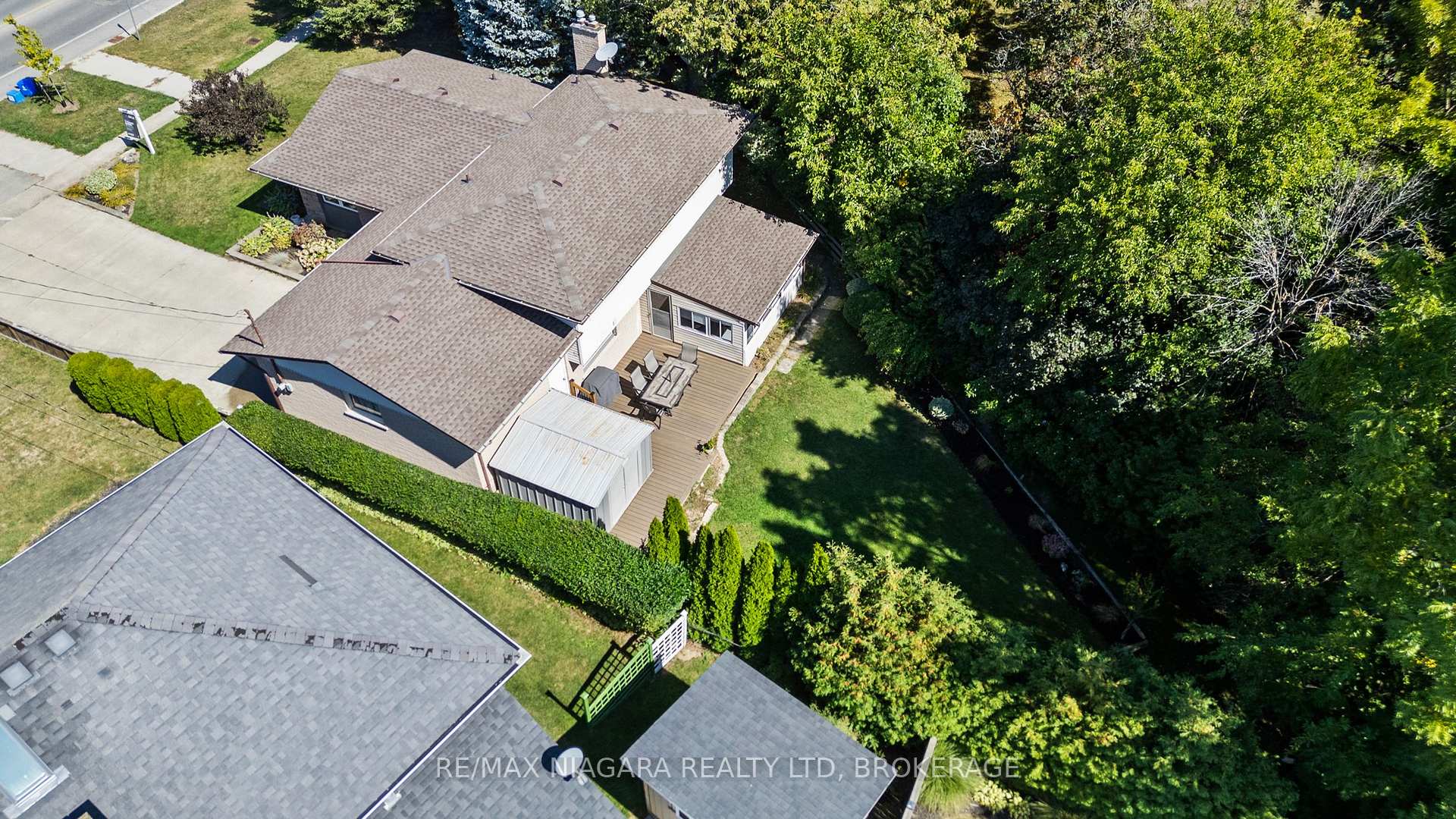 Photo 48 of 294 Lakeshore Road, St. Catharines, Vine/Linwell — HOMEH