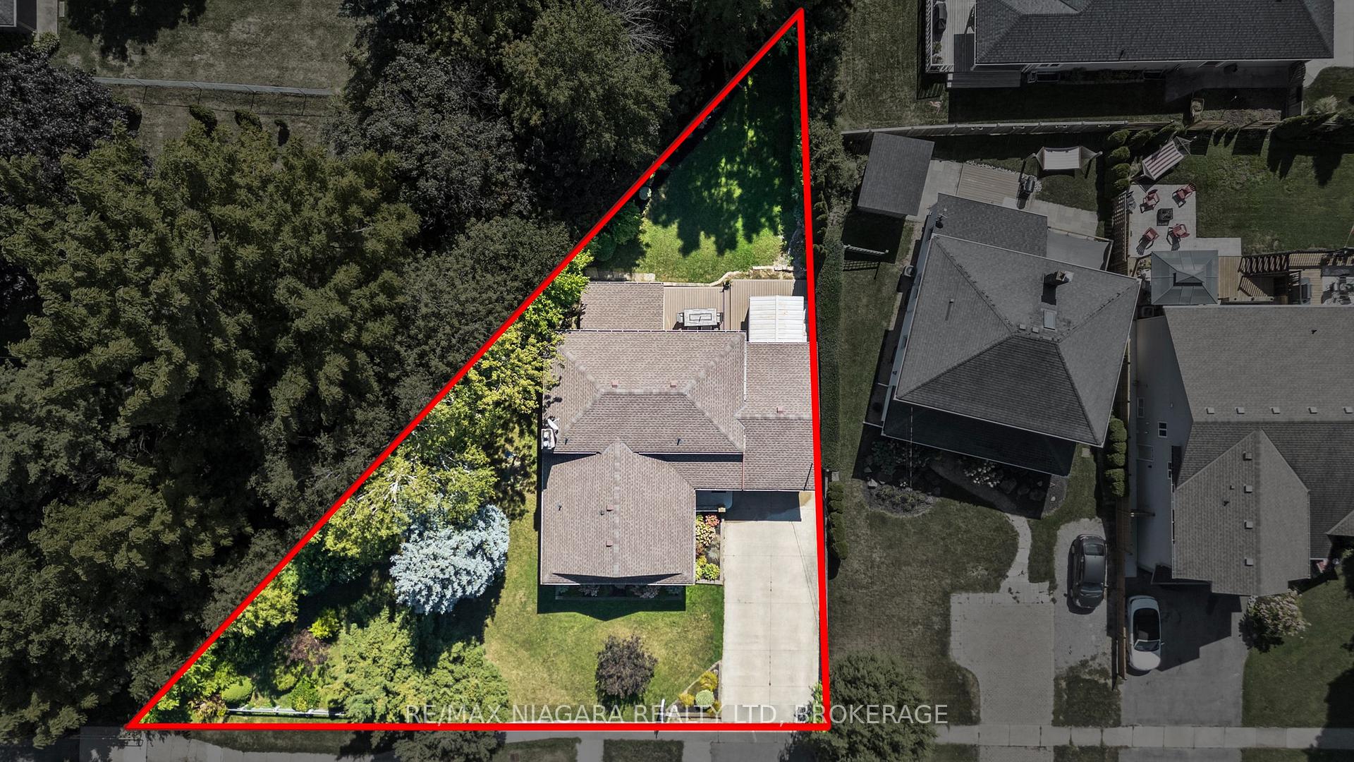 Photo 50 of 294 Lakeshore Road, St. Catharines, Vine/Linwell — HOMEH