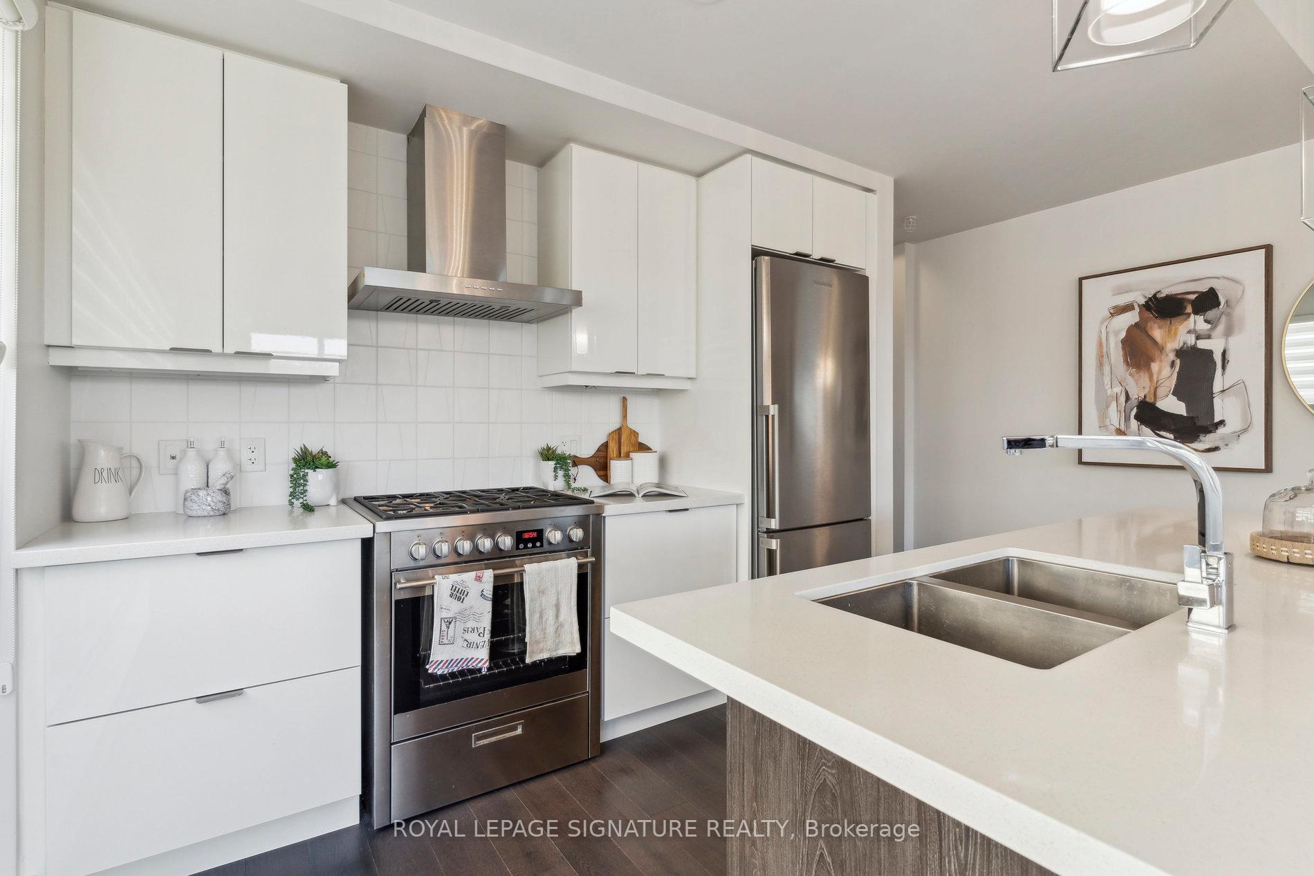 Photo 9 of Unit 504, 580 Kingston Road E, Toronto, East End-Danforth — HOMEH