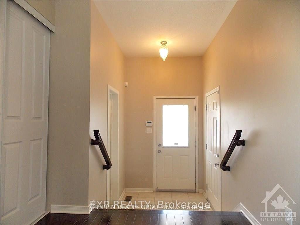 Photo 4 of 169 sorento Street E, Ottawa, Barrhaven - Strandherd — HOMEH