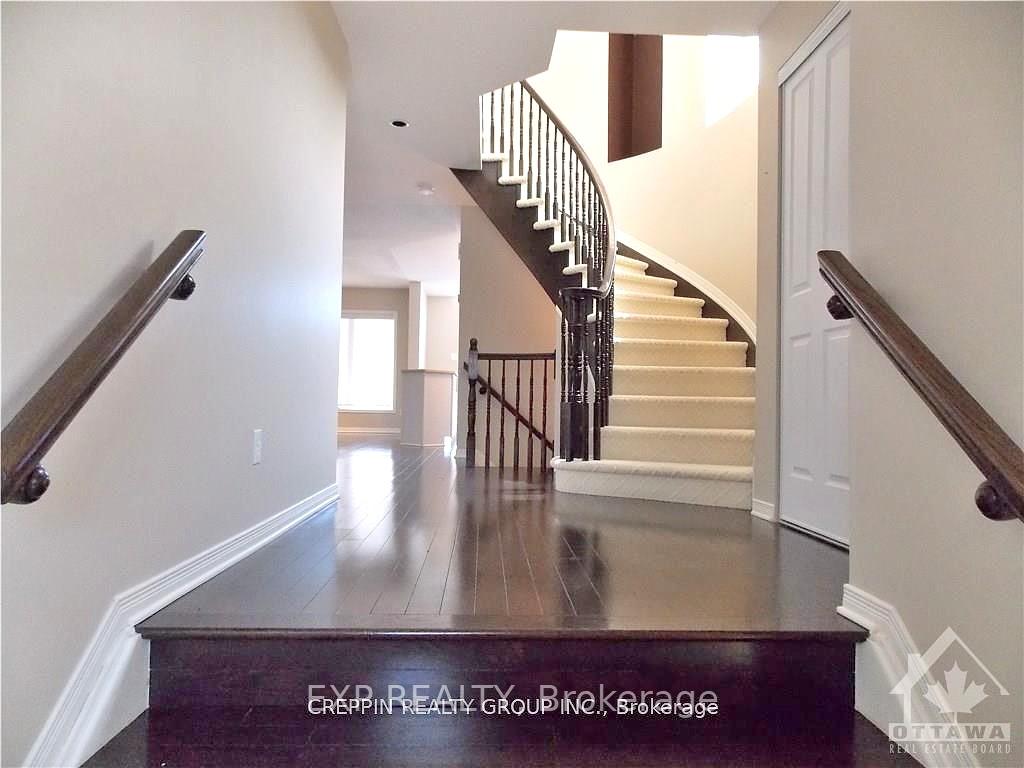 Photo 5 of 169 sorento Street E, Ottawa, Barrhaven - Strandherd — HOMEH