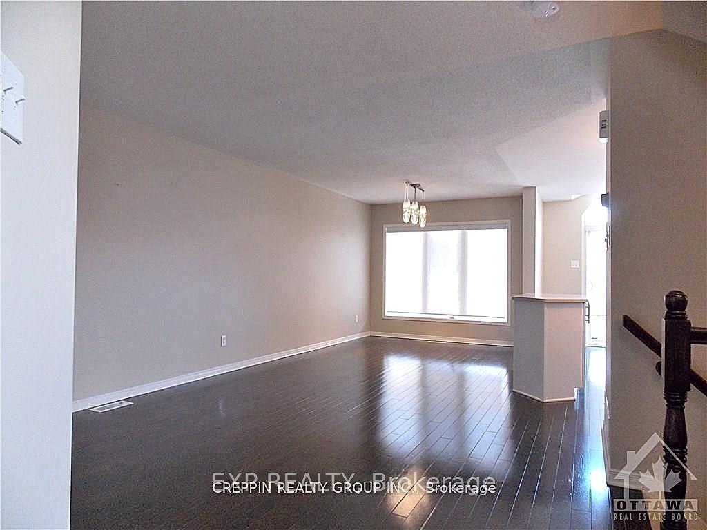 Photo 7 of 169 sorento Street E, Ottawa, Barrhaven - Strandherd — HOMEH