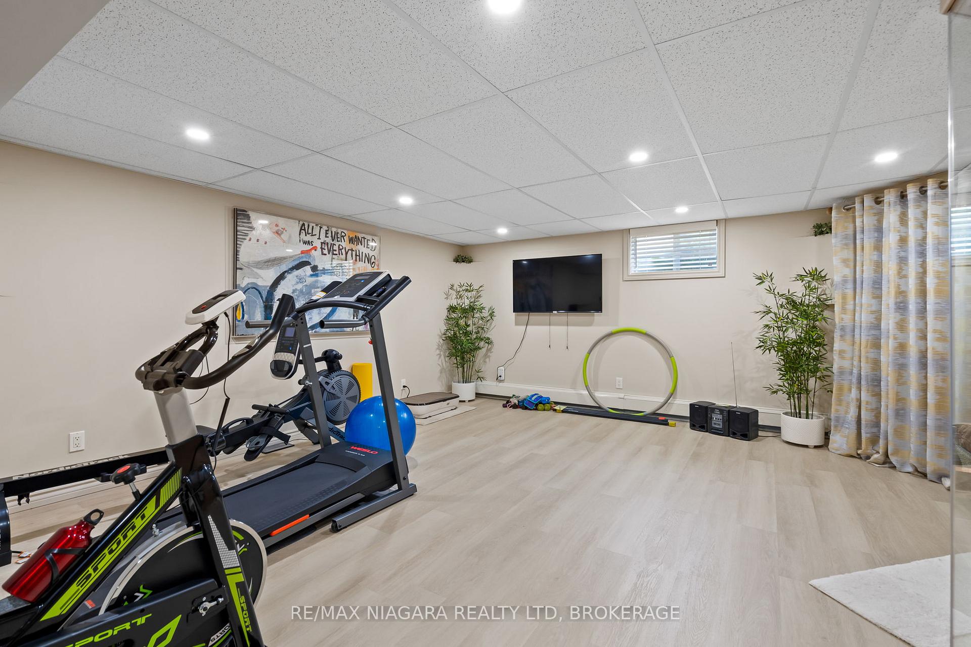 Photo 32 of 181 Lakeshore Road, St. Catharines, Lakeshore — HOMEH