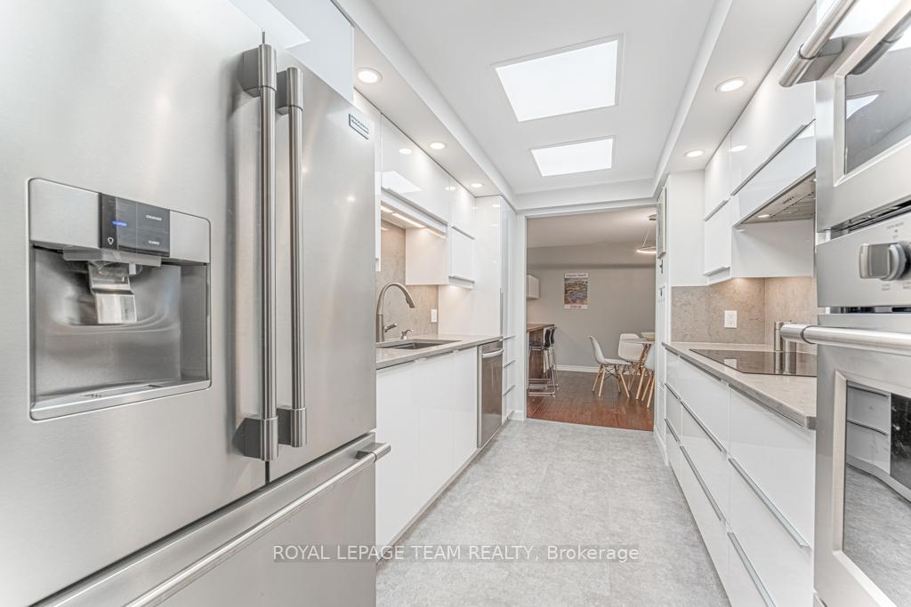 Photo 10 of Unit 202, 111 Echo Drive, Ottawa, Ottawa East — HOMEH