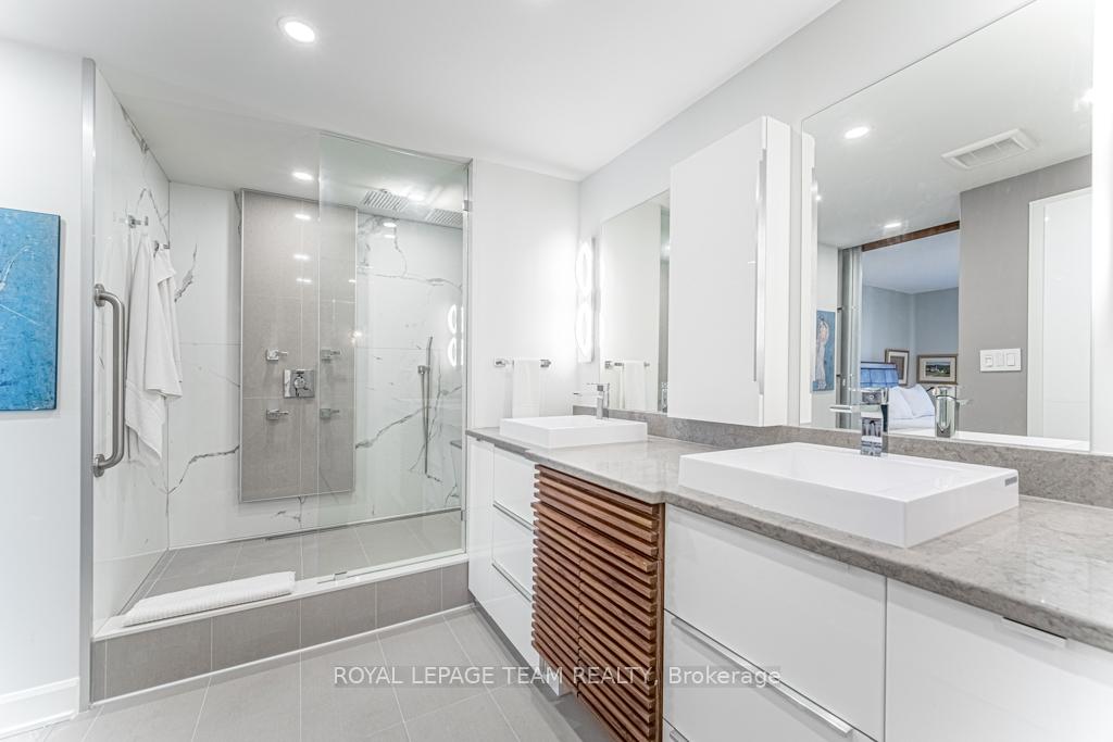 Photo 17 of Unit 202, 111 Echo Drive, Ottawa, Ottawa East — HOMEH