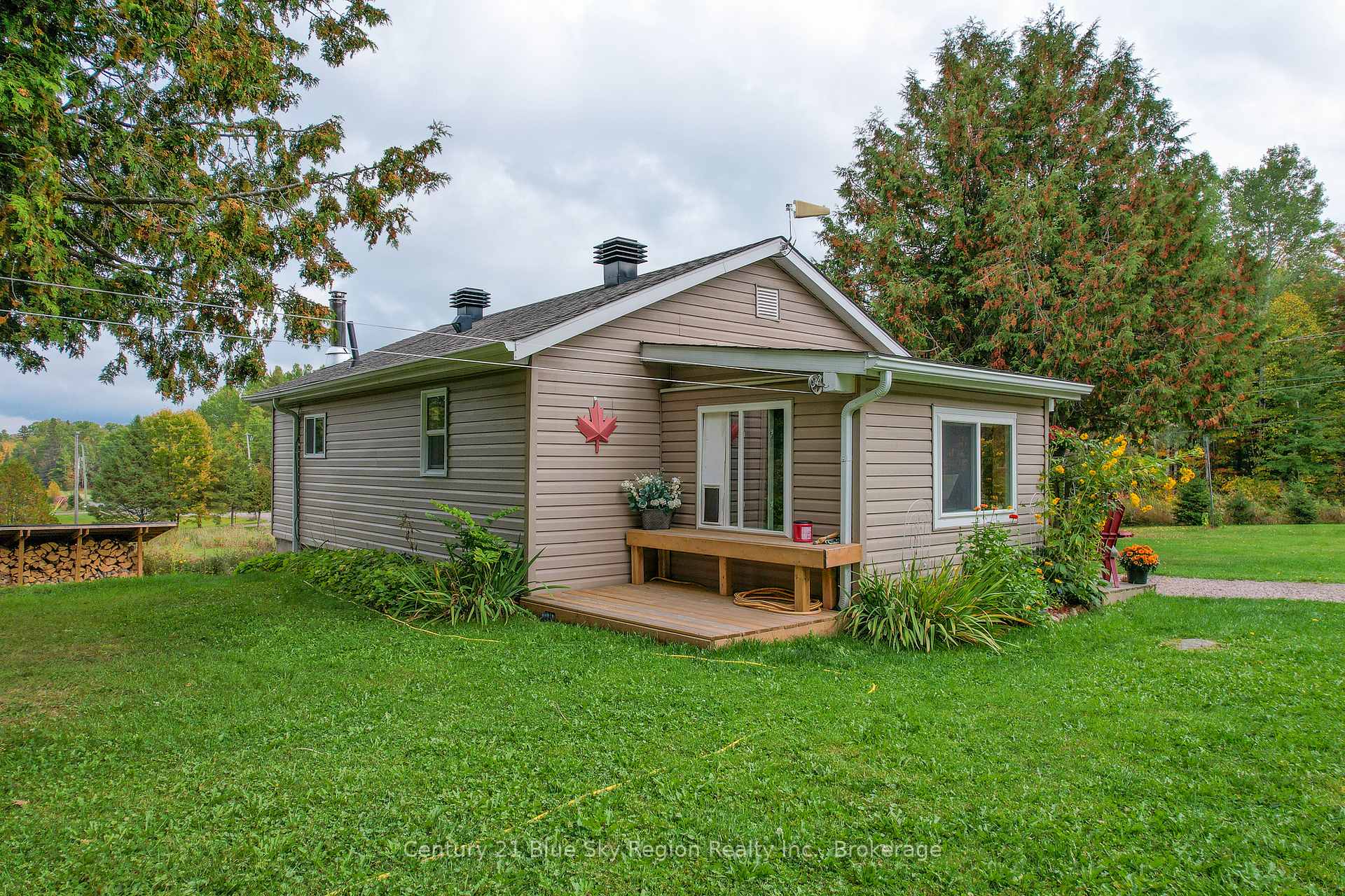 Photo 10 of 408 Lindquist Line, Powassan — HOMEH