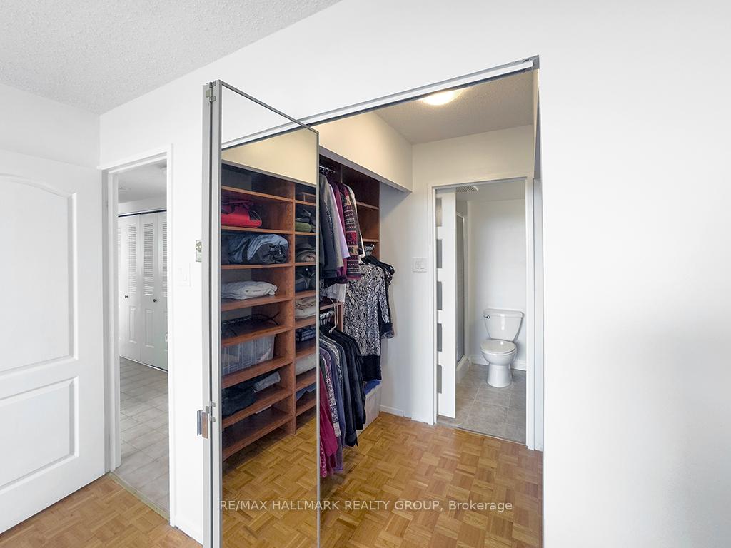Photo 28 of Unit 707, 2760 Carousel Crescent, Ottawa, Emerald Woods/Sawmill Creek — HOMEH