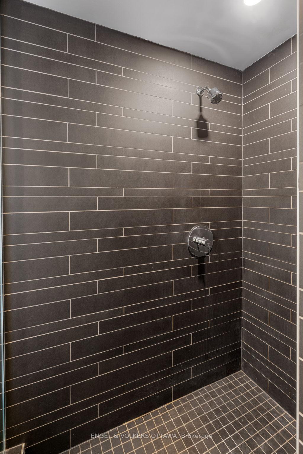 Photo 8 of Unit 808, 360 McLeod Street, Ottawa, Ottawa Centre — HOMEH