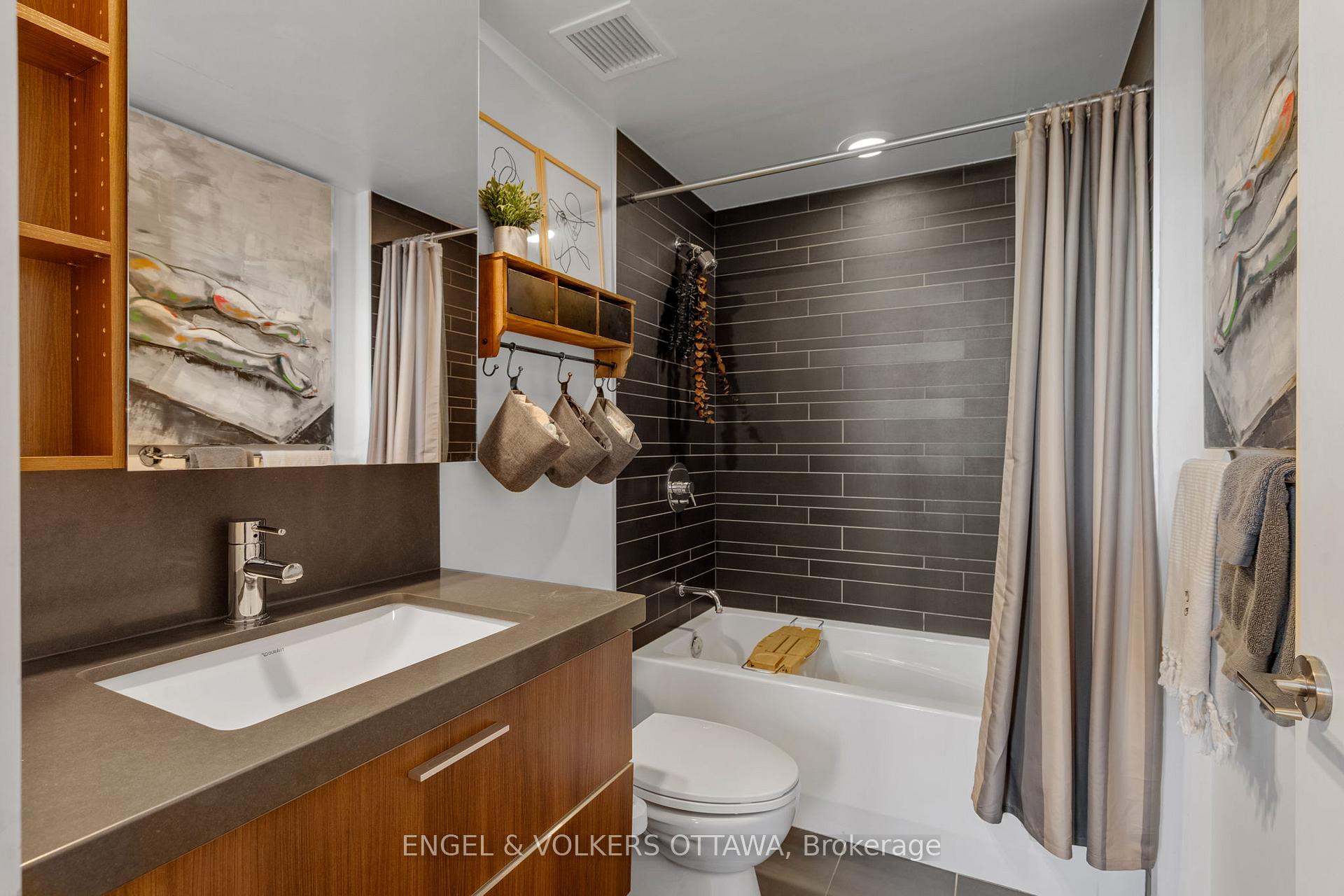 Photo 26 of Unit 808, 360 McLeod Street, Ottawa, Ottawa Centre — HOMEH