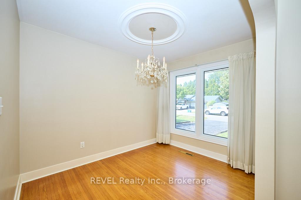 Photo 33 of 8 Harbour Road, St. Catharines, Lakeshore — HOMEH