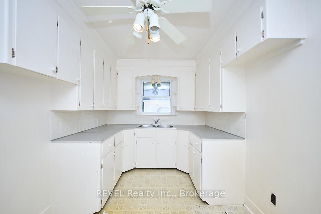 Photo 35 of 8 Harbour Road, St. Catharines, Lakeshore — HOMEH