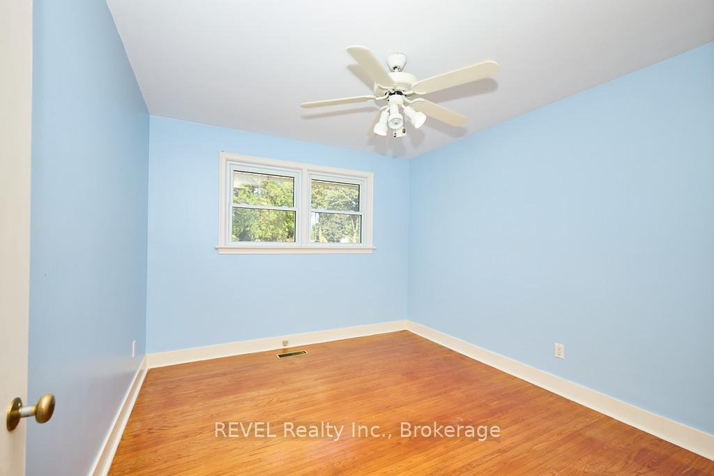 Photo 37 of 8 Harbour Road, St. Catharines, Lakeshore — HOMEH