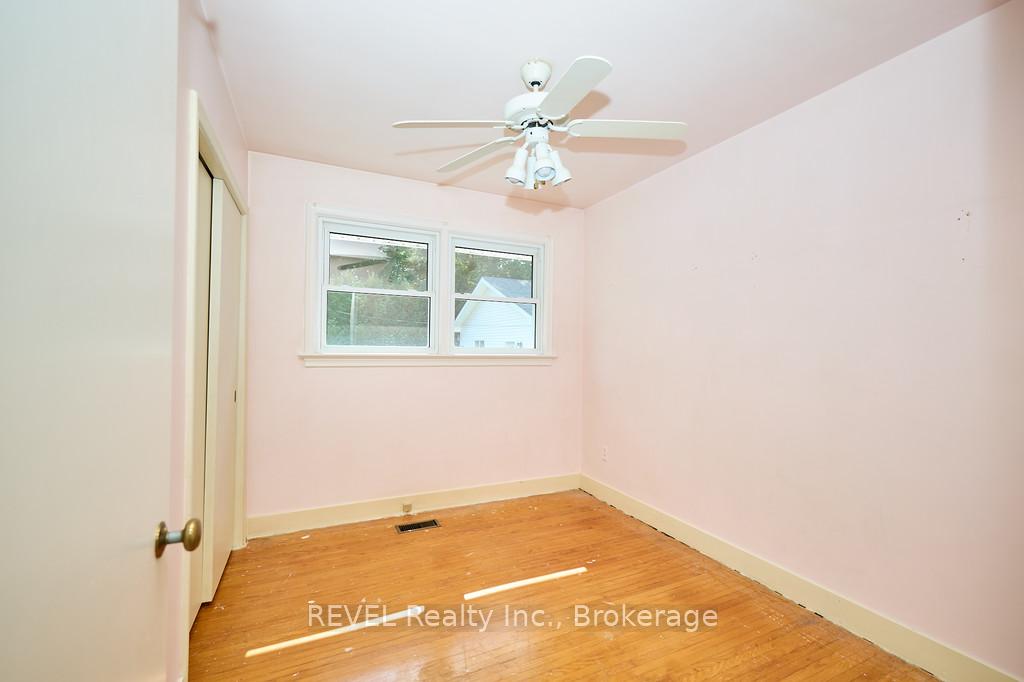 Photo 39 of 8 Harbour Road, St. Catharines, Lakeshore — HOMEH