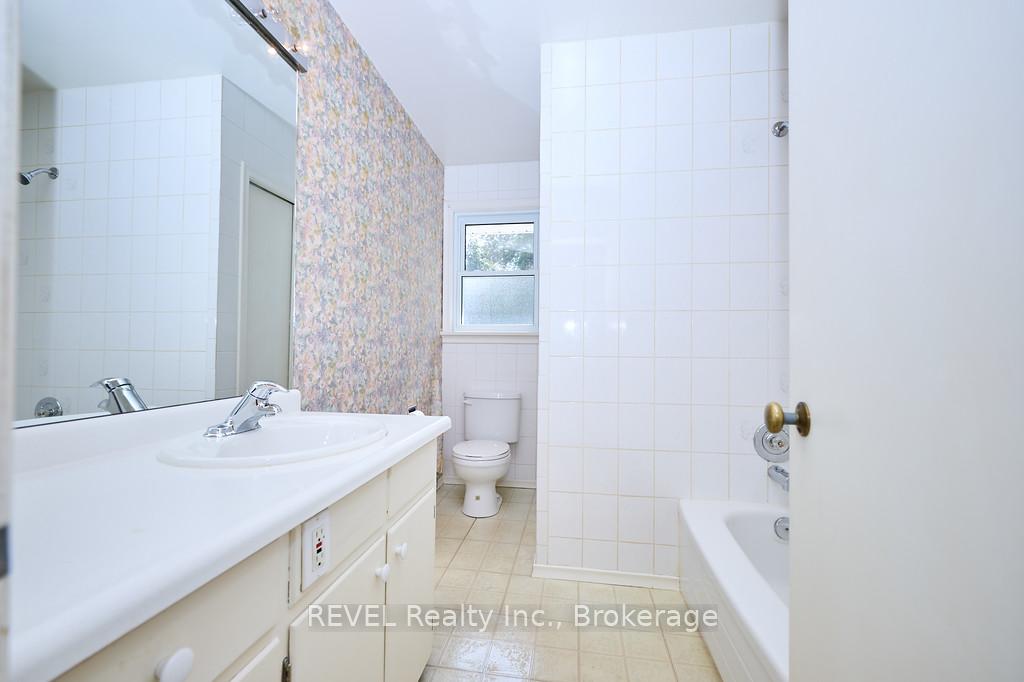 Photo 40 of 8 Harbour Road, St. Catharines, Lakeshore — HOMEH