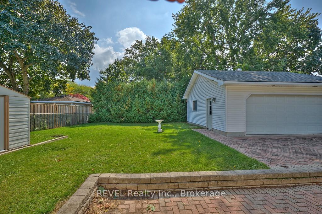 Photo 48 of 8 Harbour Road, St. Catharines, Lakeshore — HOMEH