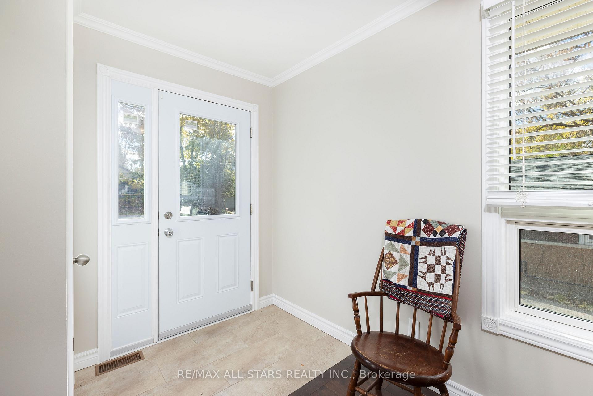 Photo 7 of 296 Terrace Drive, Georgina, Keswick South — HOMEH
