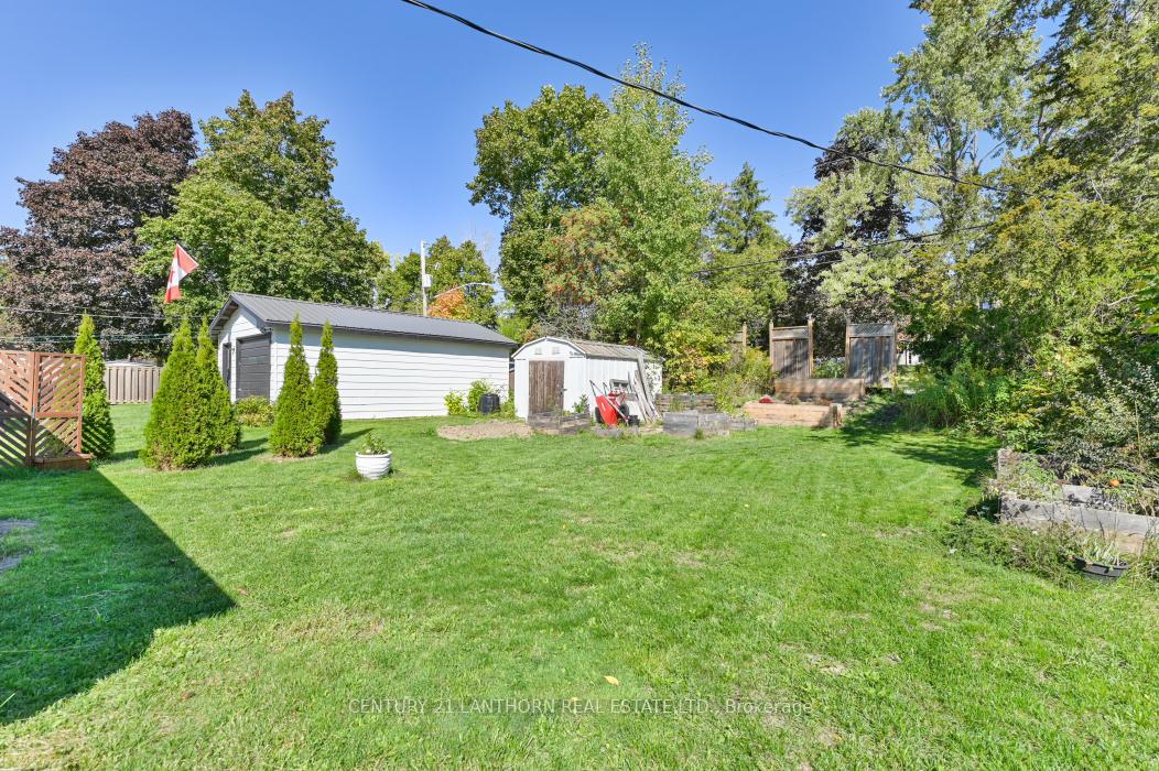 Photo 51 of 211 North Street, Stirling-Rawdon, Stirling Ward — HOMEH