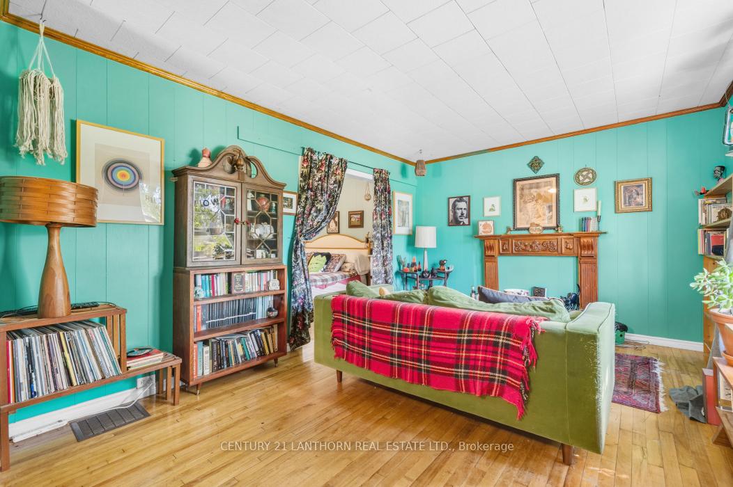 Photo 25 of 211 North Street, Stirling-Rawdon, Stirling Ward — HOMEH