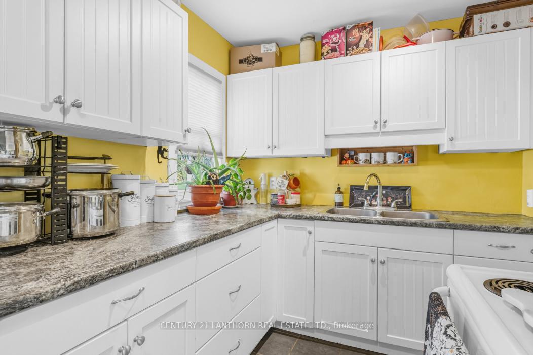 Photo 33 of 211 North Street, Stirling-Rawdon, Stirling Ward — HOMEH