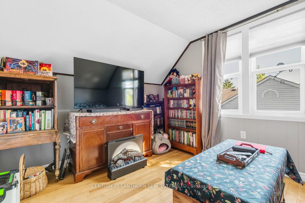 Photo 41 of 211 North Street, Stirling-Rawdon, Stirling Ward — HOMEH