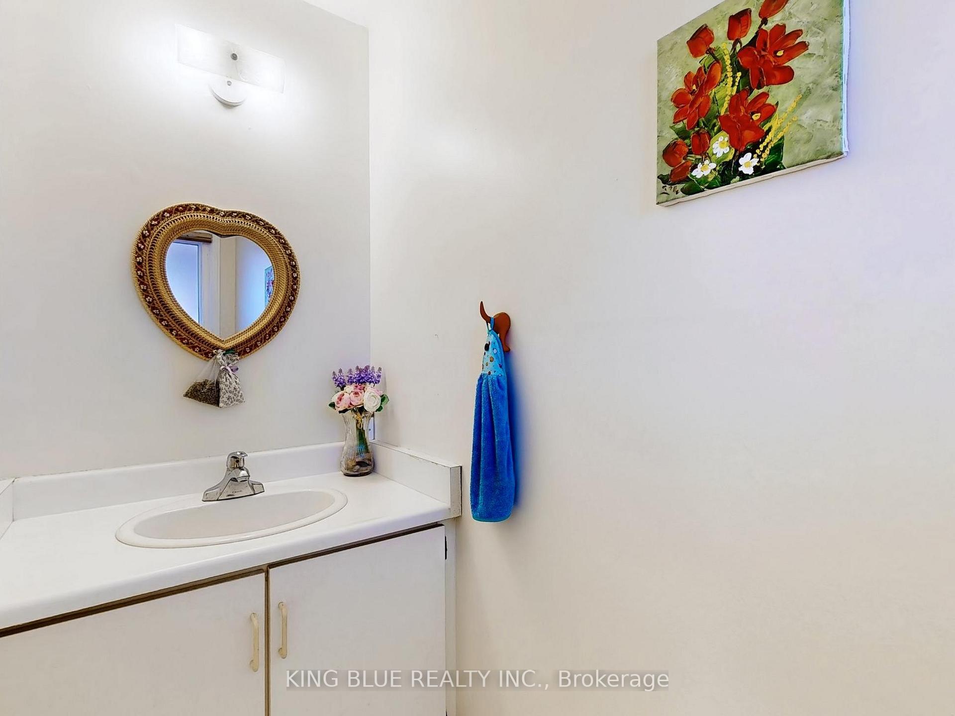 Photo 12 of 63 Chalmers Crescent, Ajax, Central — HOMEH