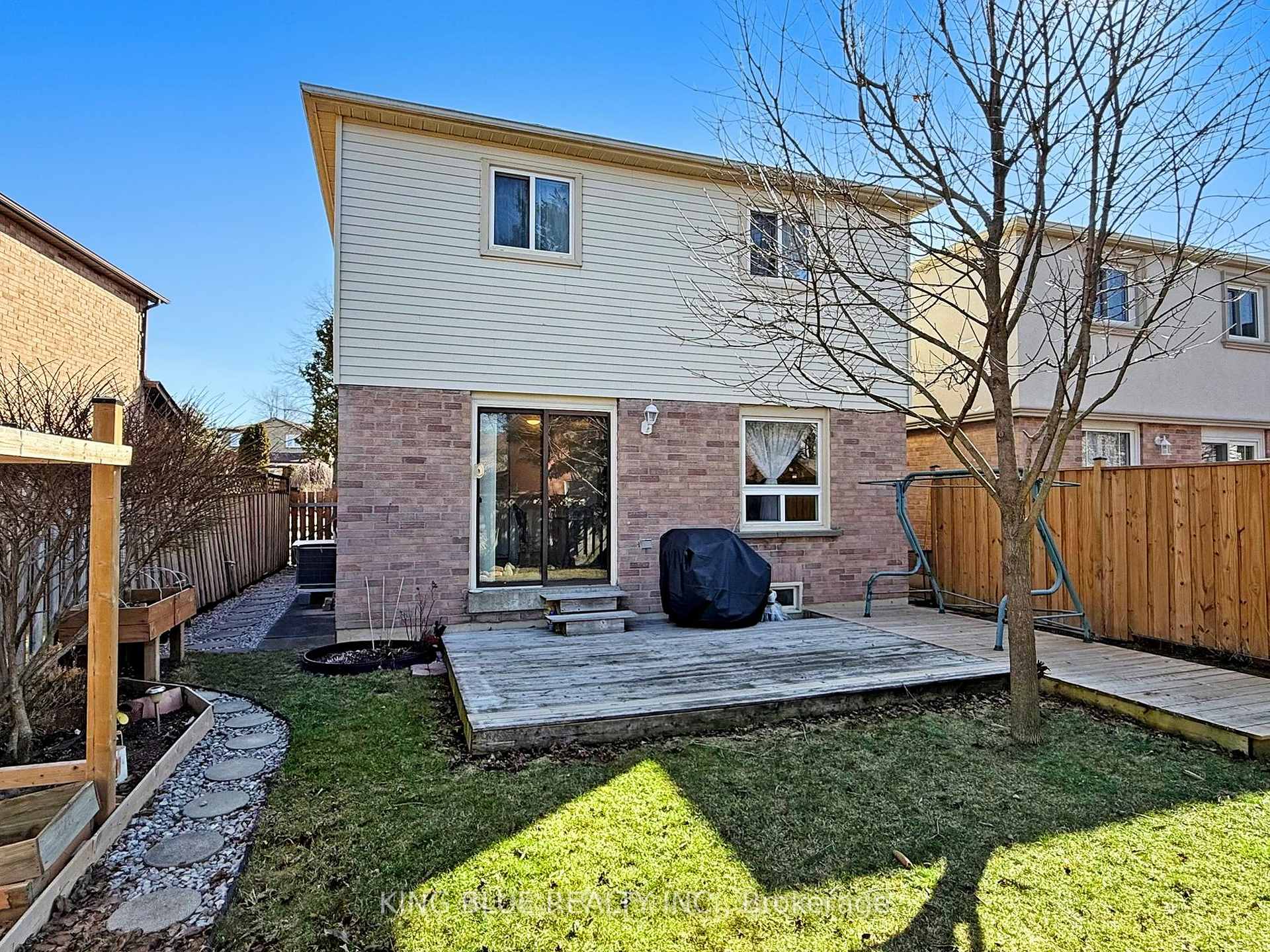 Photo 27 of 63 Chalmers Crescent, Ajax, Central — HOMEH