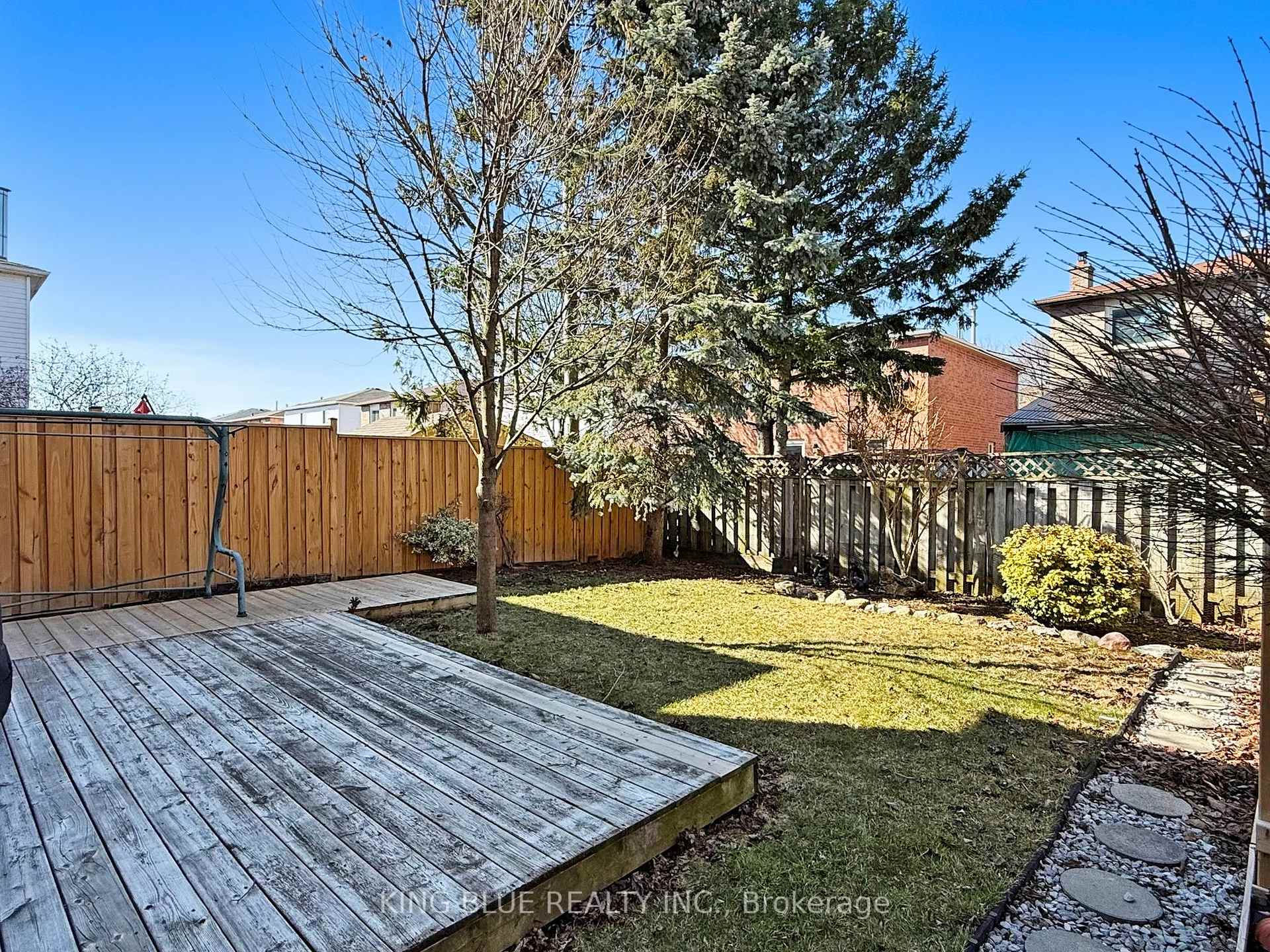 Photo 29 of 63 Chalmers Crescent, Ajax, Central — HOMEH