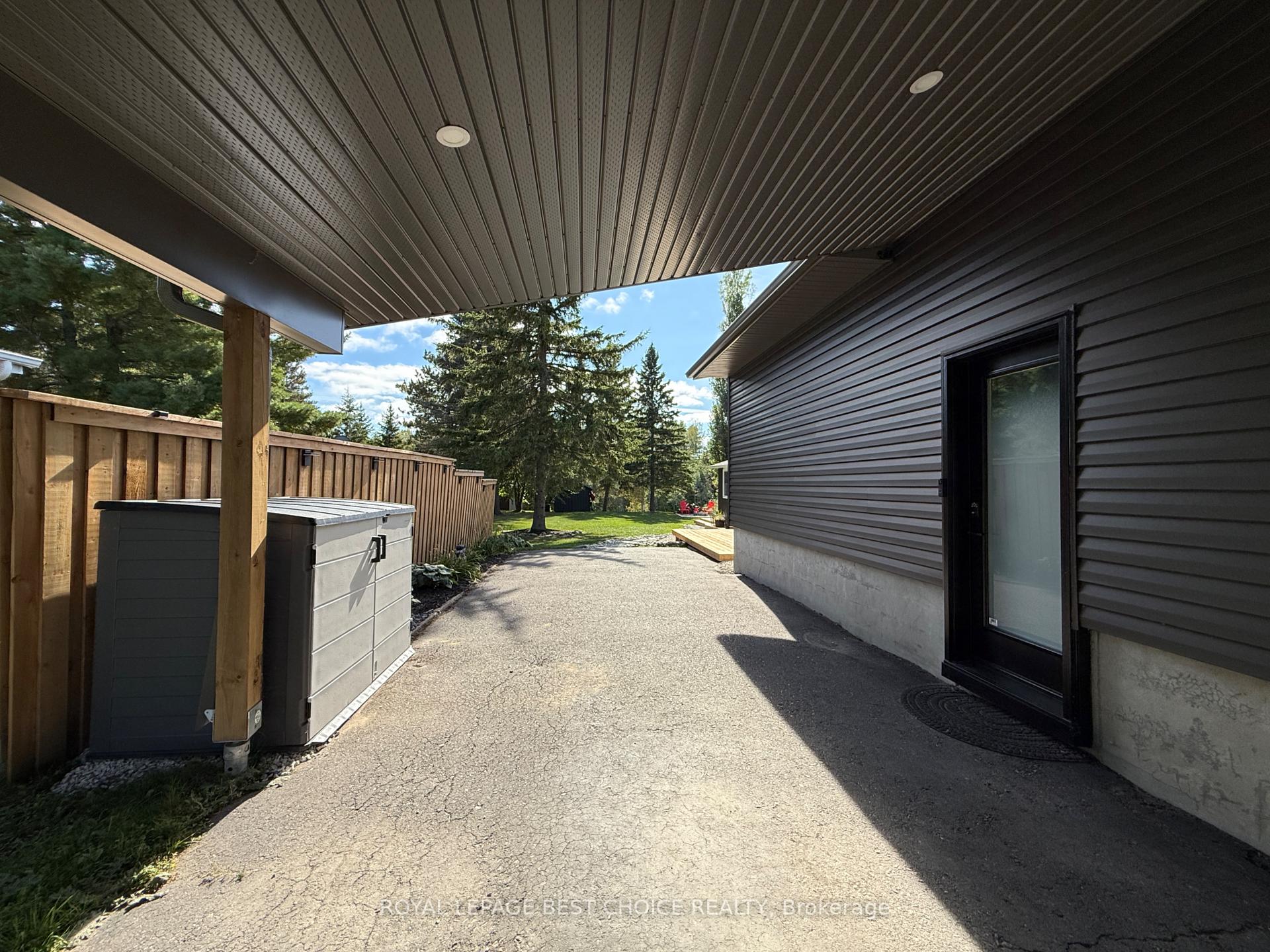 Photo 4 of 260 Pine Street W, Temiskaming Shores, New Liskeard — HOMEH