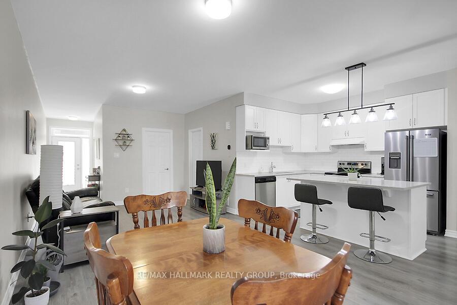 Photo 24 of Unit 73, 507 Nautilus Private, Ottawa, Kanata - Emerald Meadows/Trailwest — HOMEH