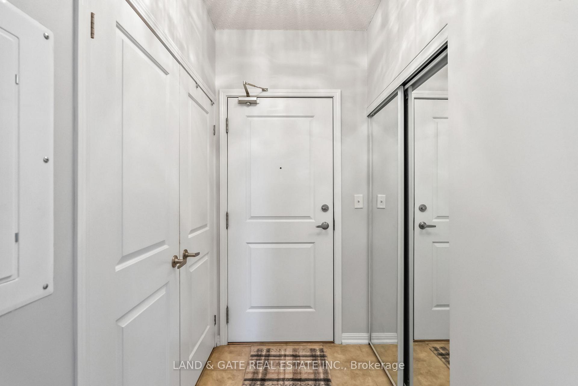 Photo 7 of Unit 209, 1 Sidney Lane, Clarington, Bowmanville — HOMEH