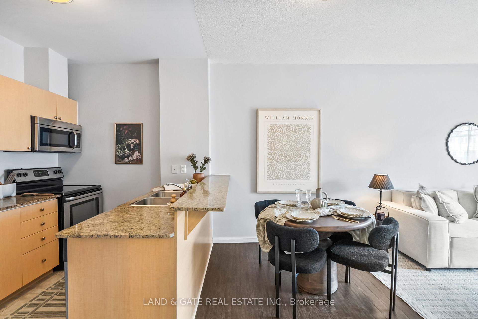 Photo 9 of Unit 209, 1 Sidney Lane, Clarington, Bowmanville — HOMEH