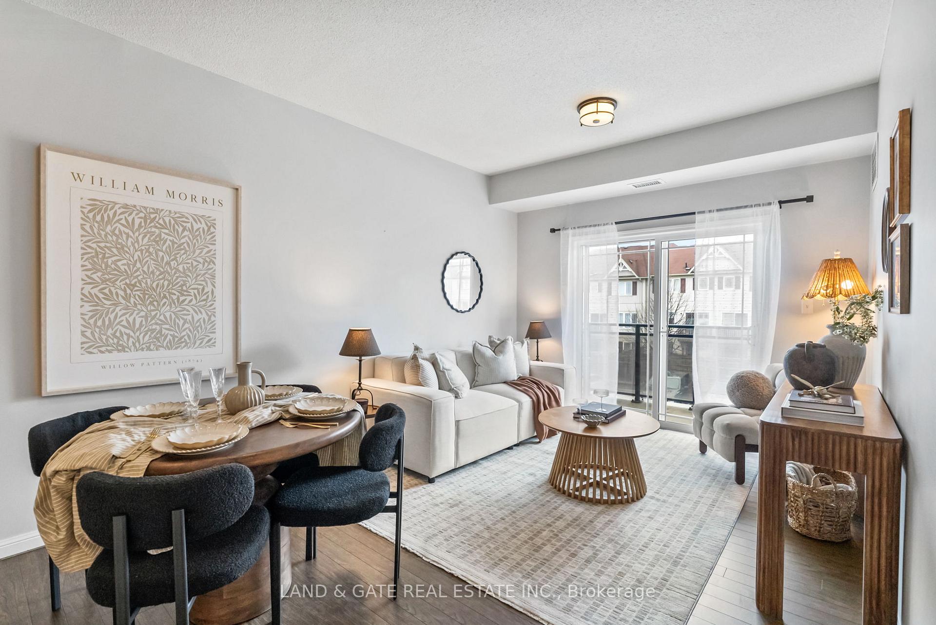 Photo 10 of Unit 209, 1 Sidney Lane, Clarington, Bowmanville — HOMEH