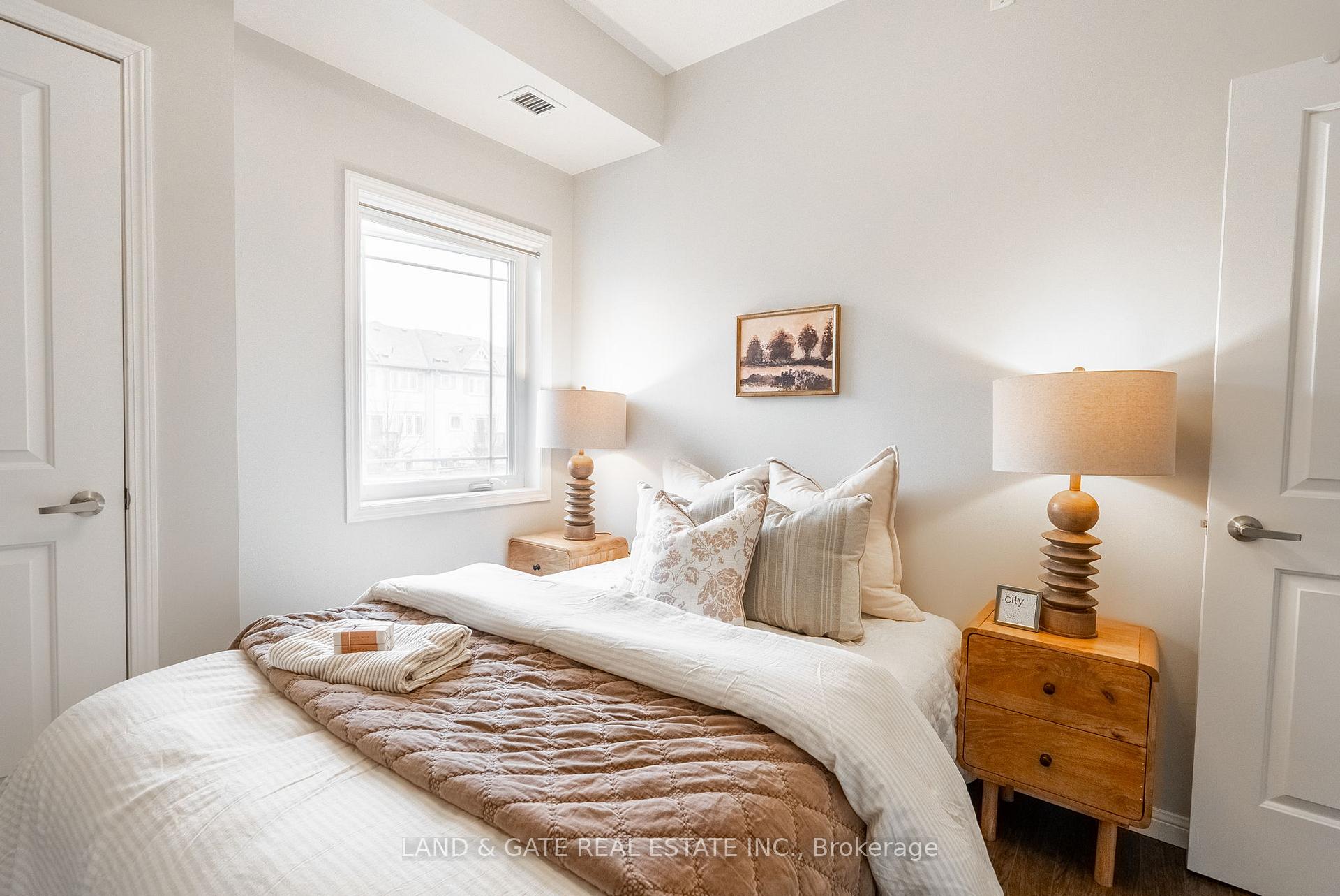 Photo 32 of Unit 209, 1 Sidney Lane, Clarington, Bowmanville — HOMEH