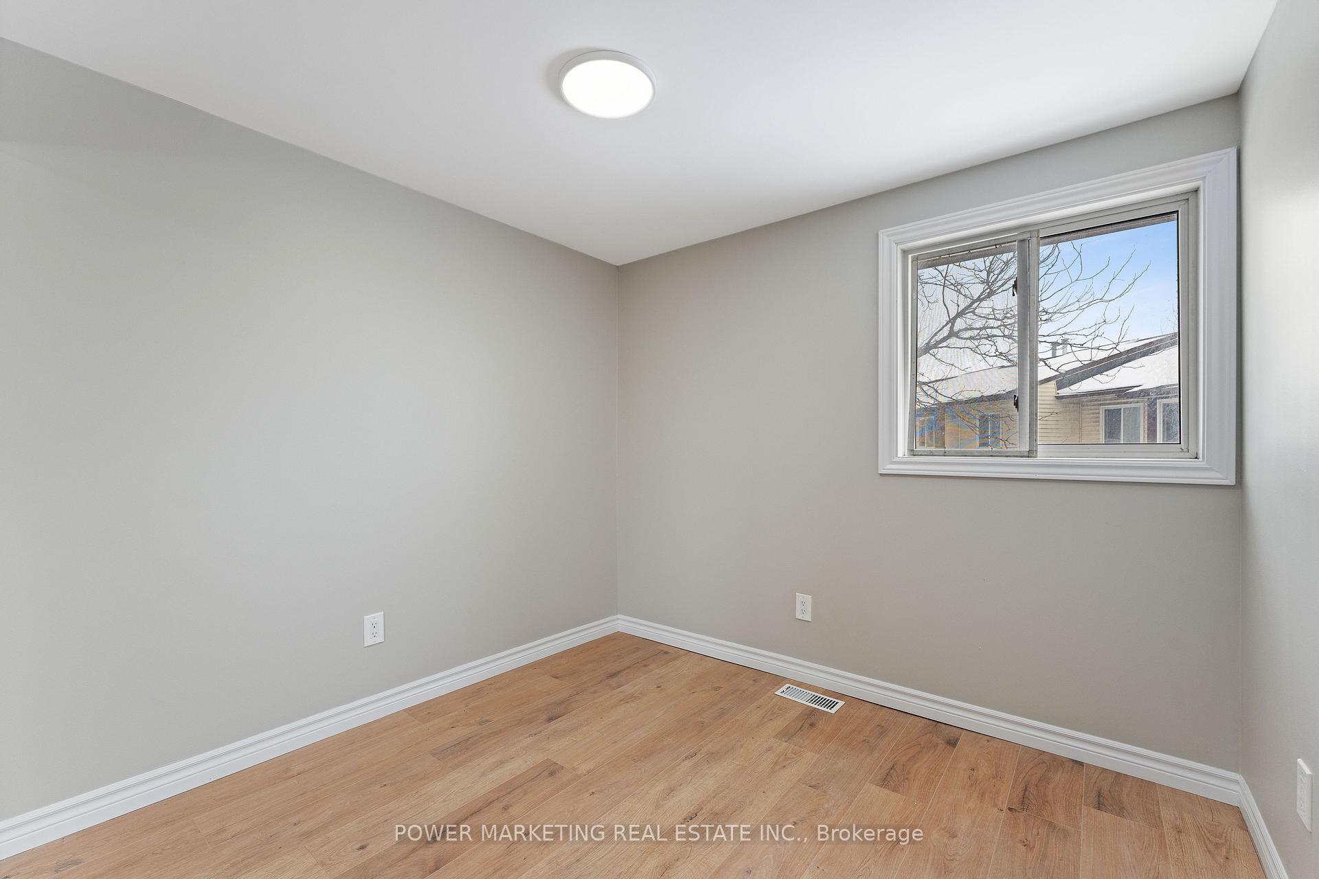 Photo 21 of 2-1406 Foxwell Street, Ottawa, Pineview — HOMEH