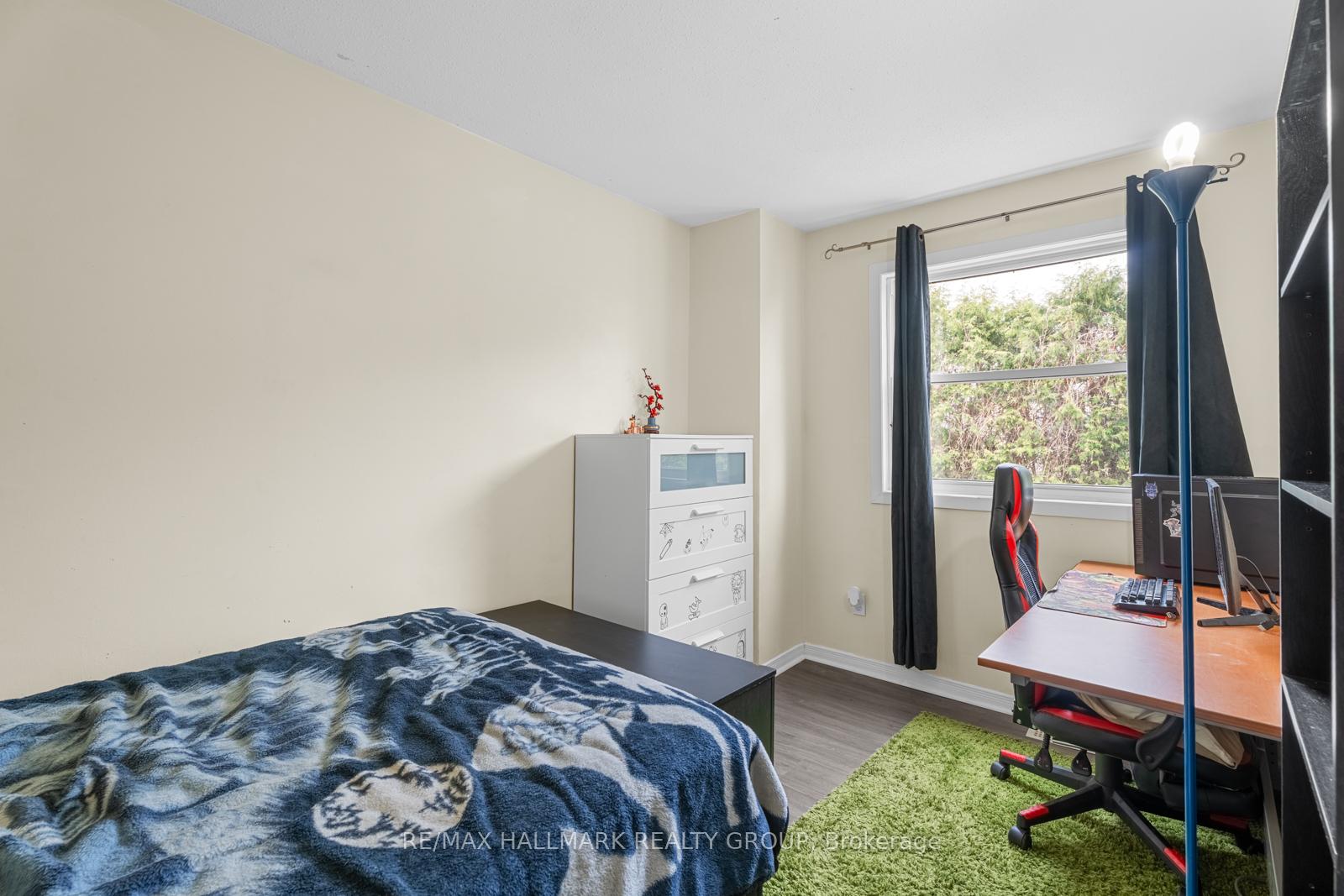 Photo 12 of Unit 1, 164 Bentbrook Crescent, Ottawa, Barrhaven - Heritage Park — HOMEH