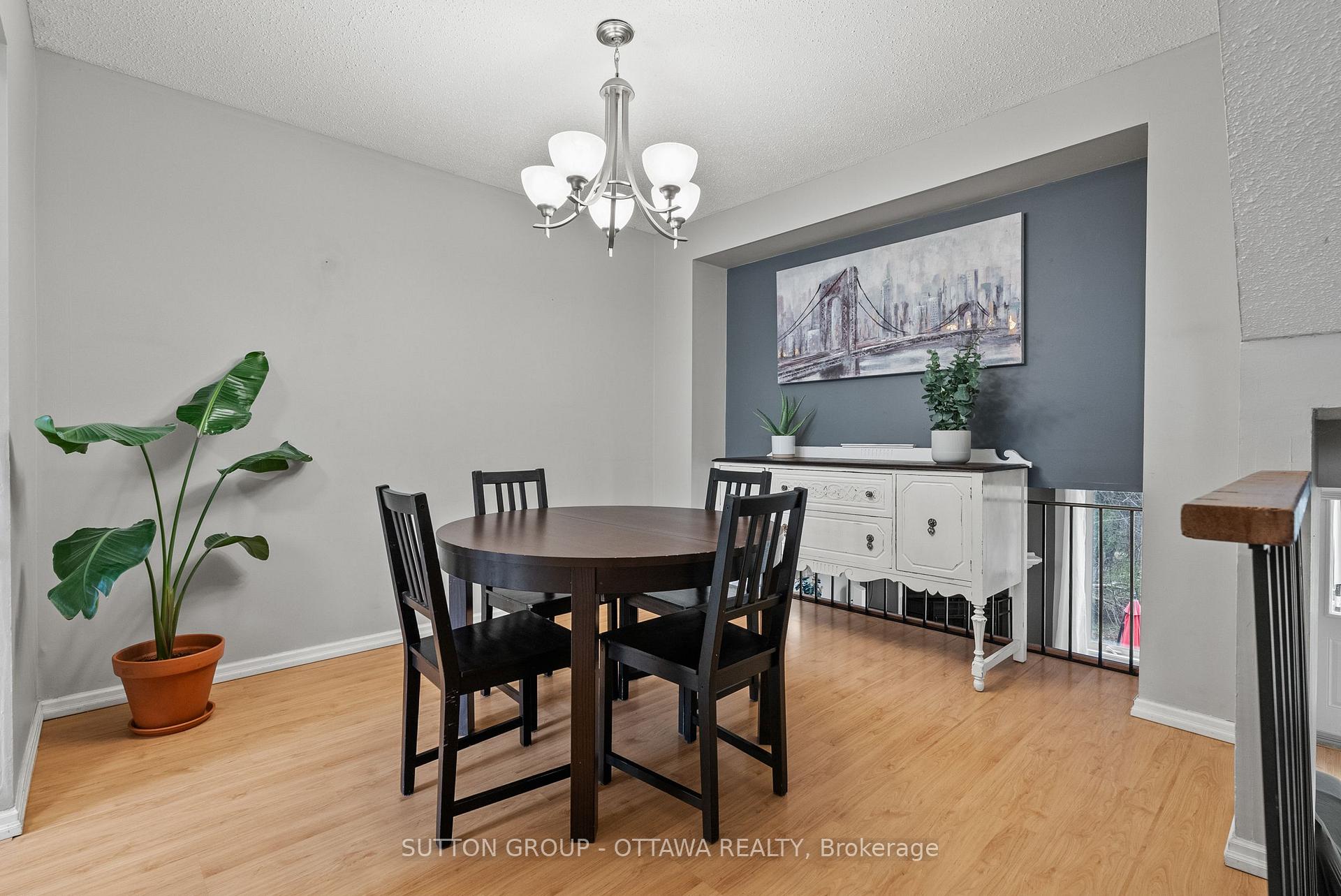 Photo 12 of 55 Lightfoot Place, Ottawa, Kanata - Katimavik — HOMEH