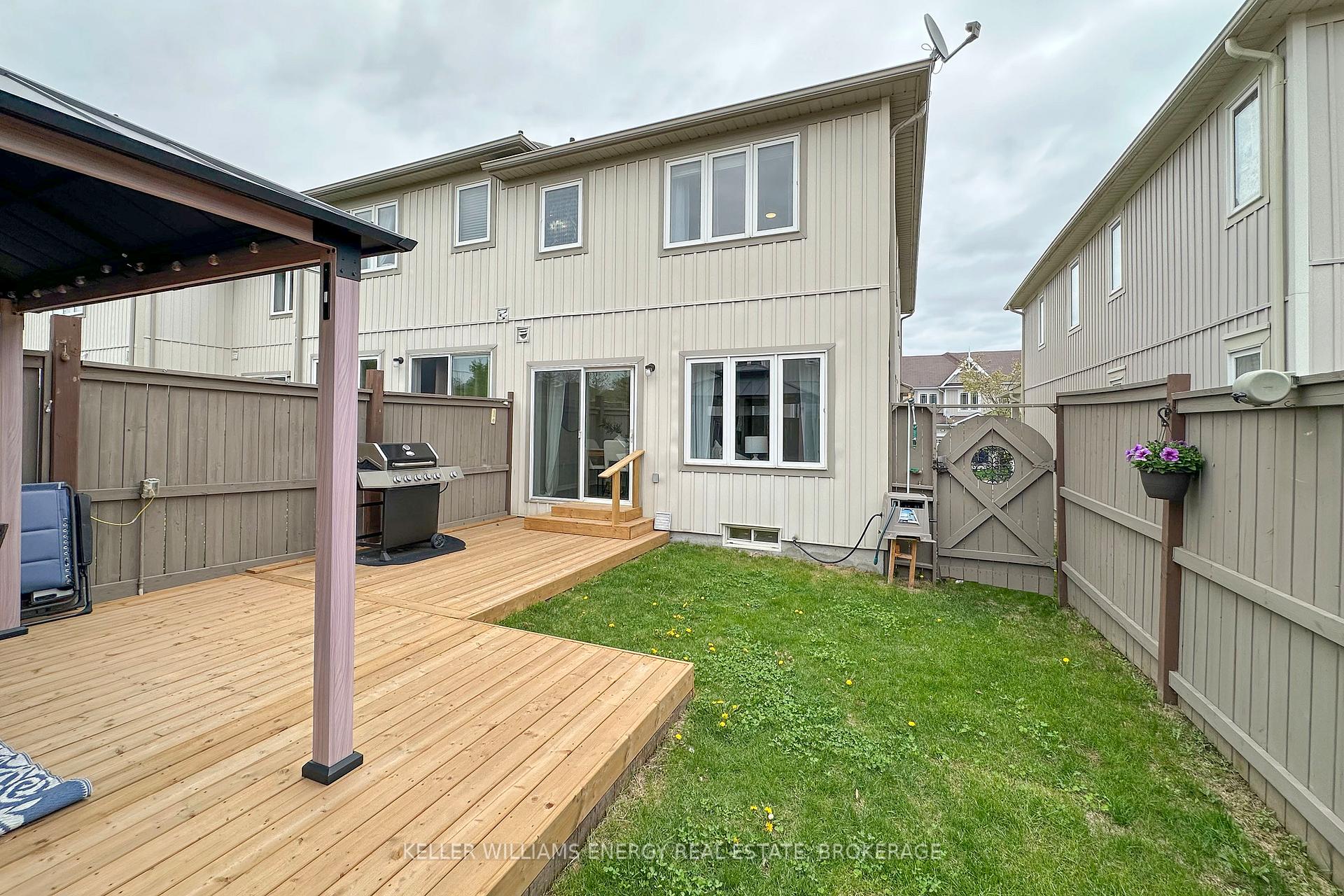 Photo 28 of Unit 40, 66 Connell Lane, Clarington, Bowmanville — HOMEH