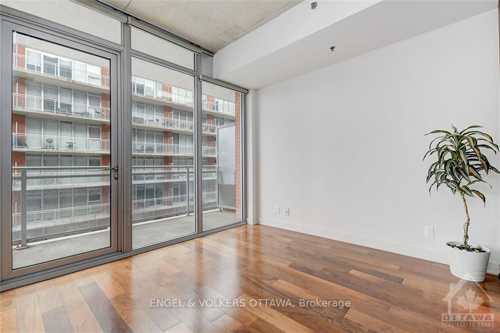 Photo 9 of Unit 412, 360 Mcleod Street, Ottawa, Ottawa Centre — HOMEH