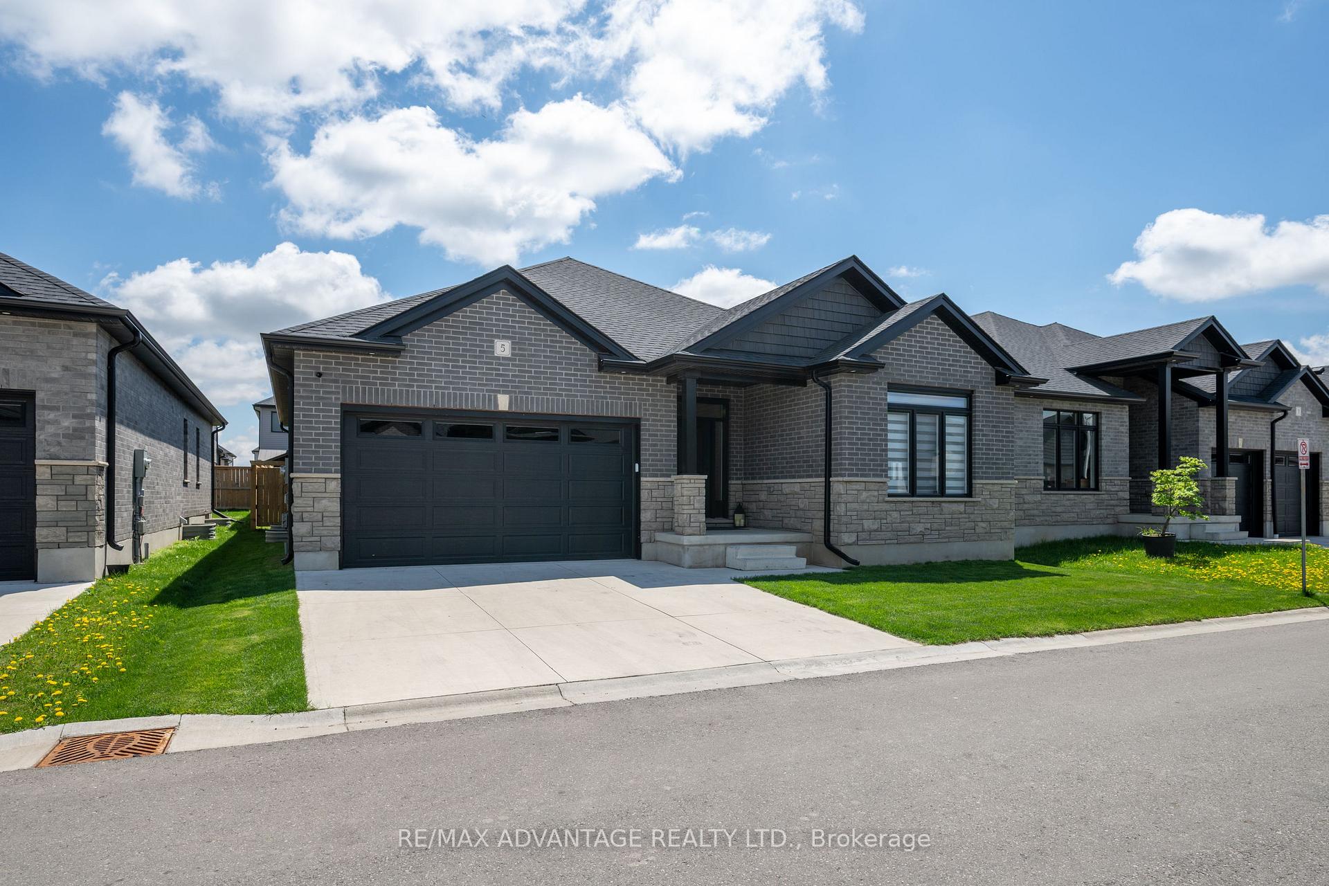 Photo 1 of Unit 5, 383 Daventry Way, Middlesex Centre, Rural Middlesex Centre — HOMEH