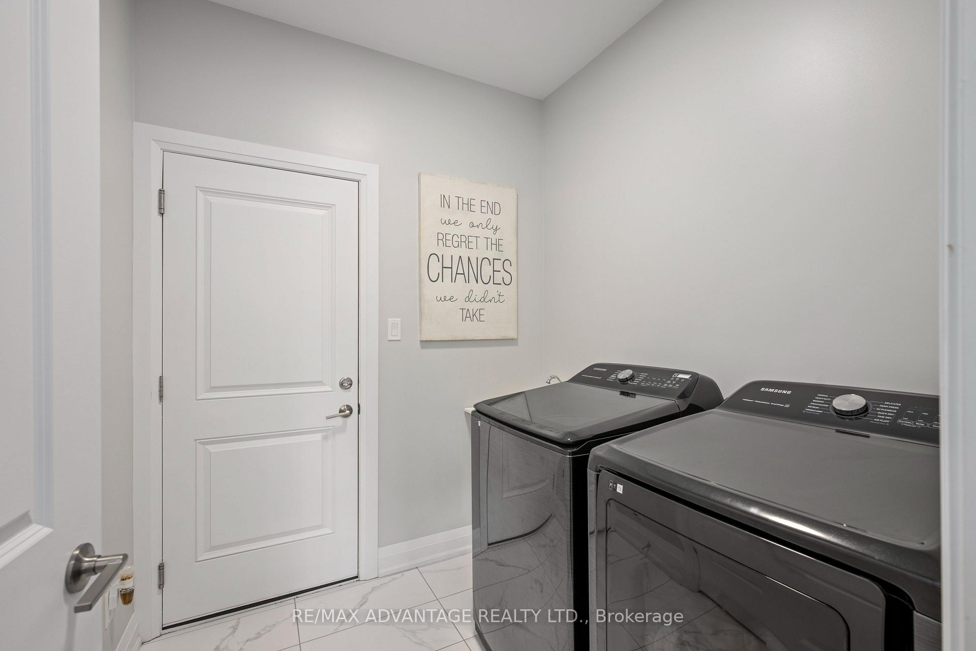 Photo 12 of Unit 5, 383 Daventry Way, Middlesex Centre, Rural Middlesex Centre — HOMEH