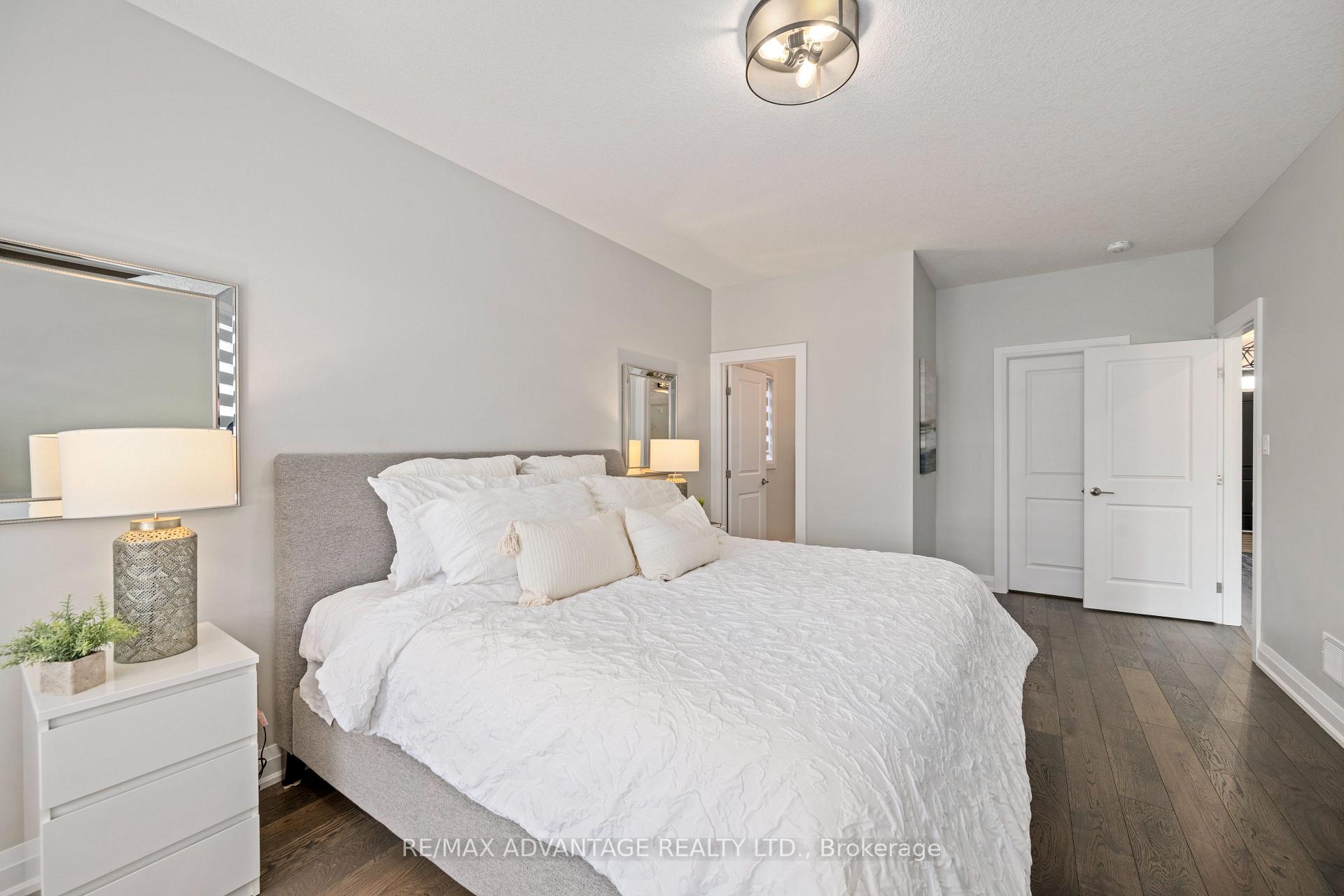 Photo 15 of Unit 5, 383 Daventry Way, Middlesex Centre, Rural Middlesex Centre — HOMEH