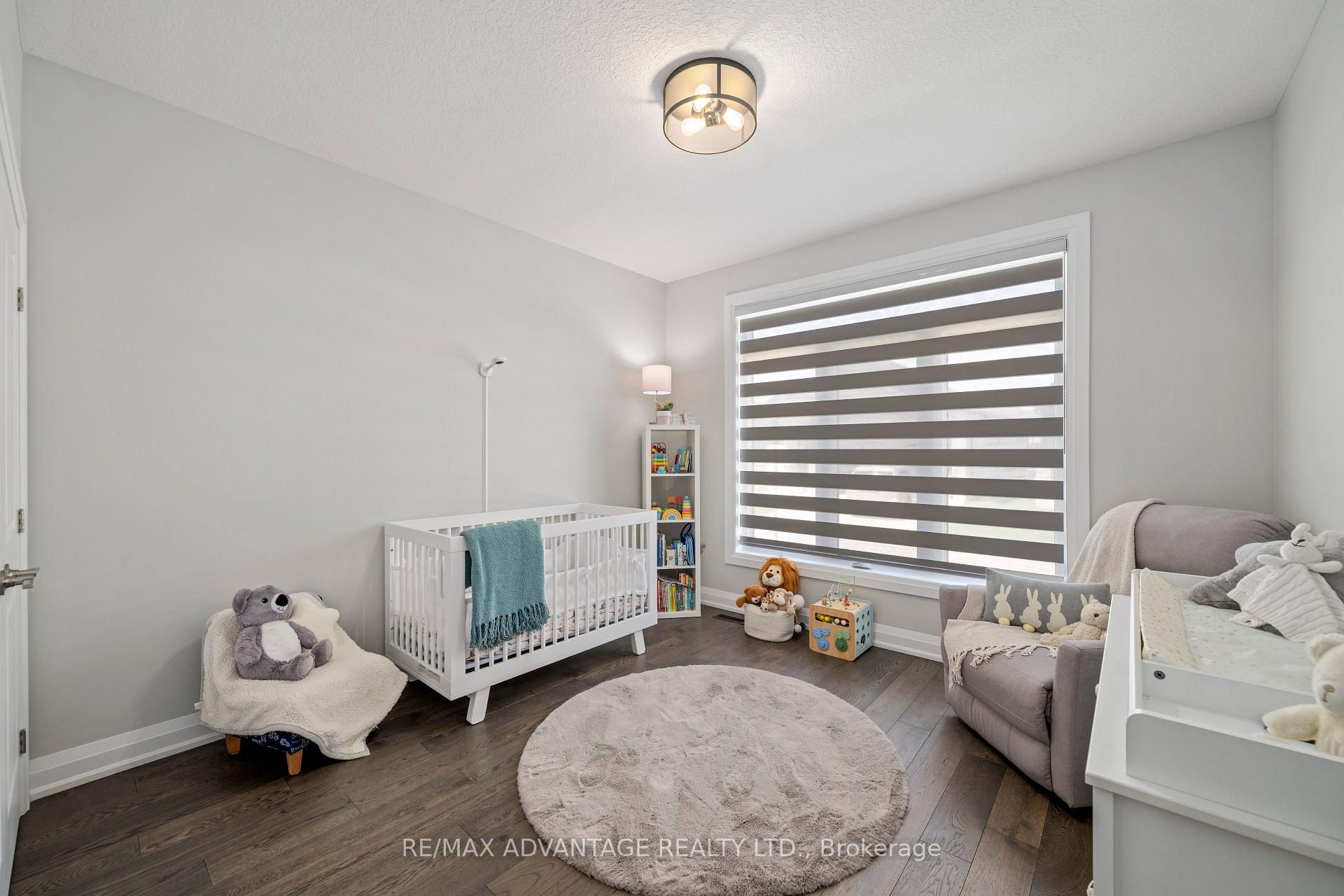 Photo 19 of Unit 5, 383 Daventry Way, Middlesex Centre, Rural Middlesex Centre — HOMEH