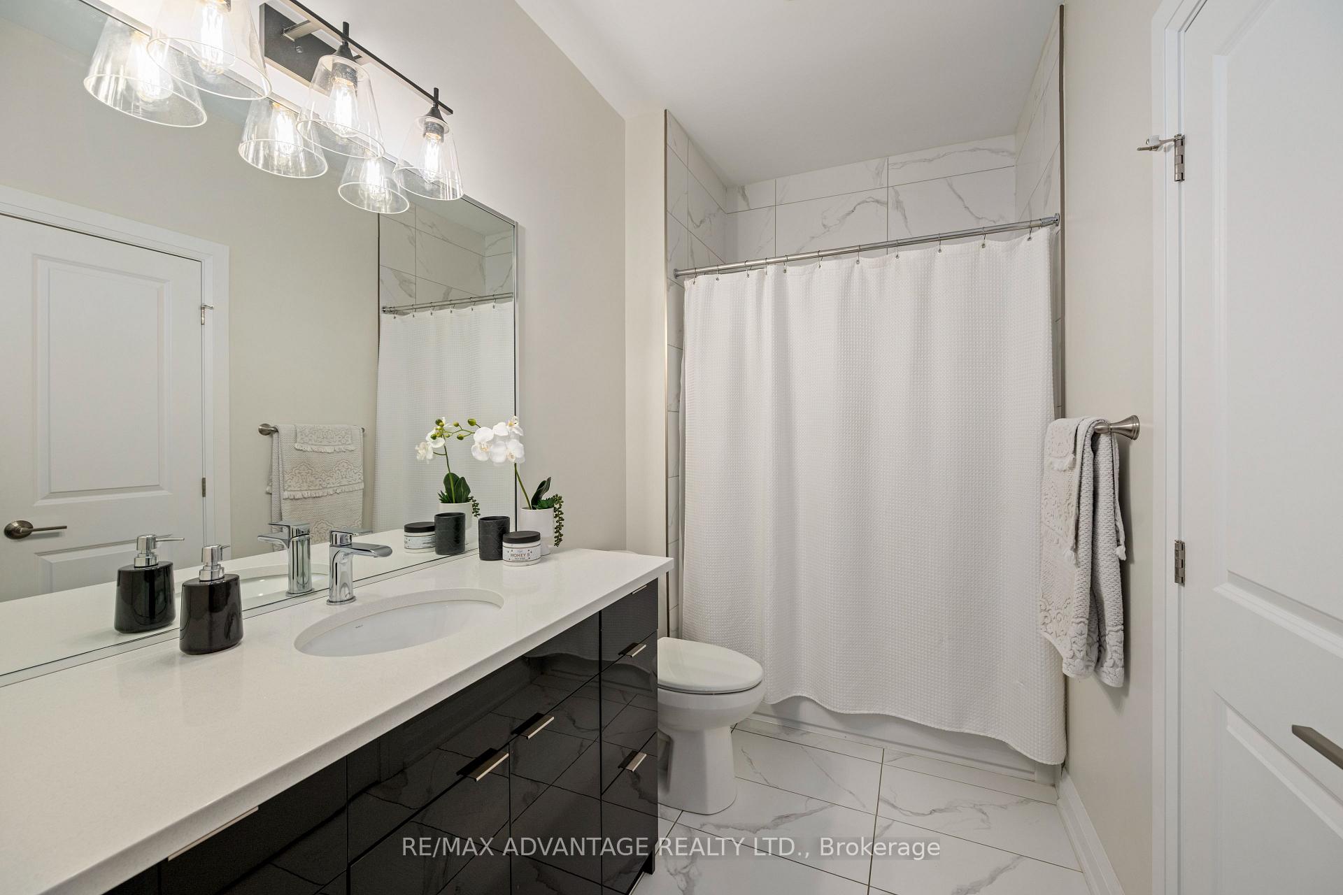 Photo 21 of Unit 5, 383 Daventry Way, Middlesex Centre, Rural Middlesex Centre — HOMEH