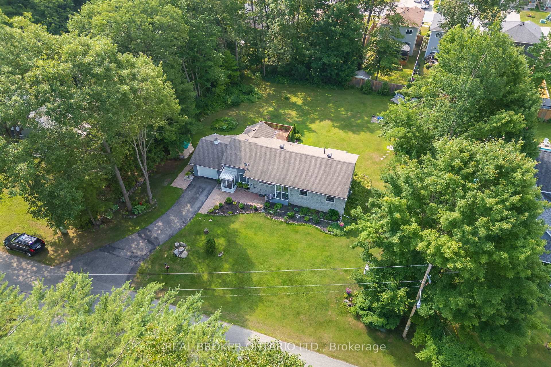 Photo 5 of 145 Blanchard Street W, Gravenhurst, Muskoka (S) — HOMEH